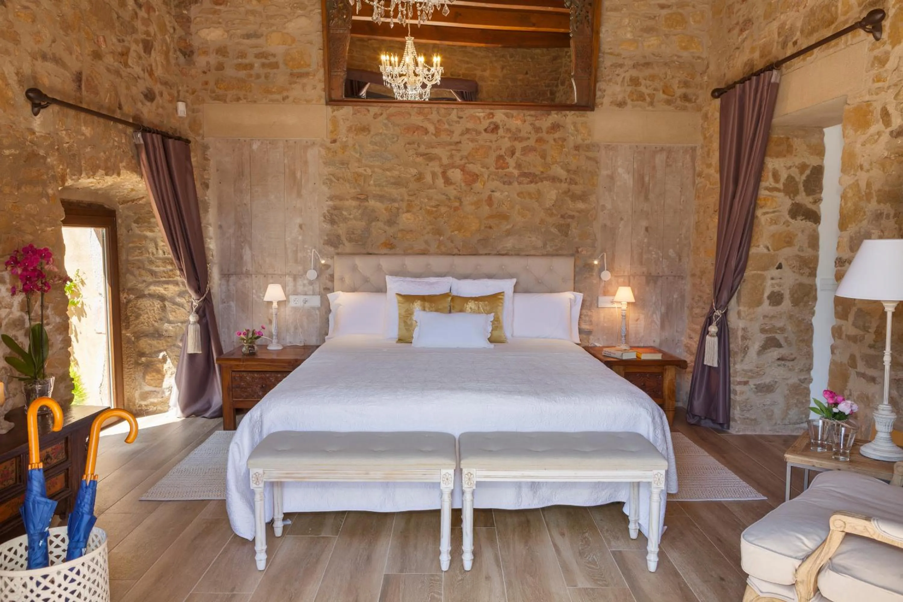 Bed in El Racó de Madremanya - Adults only