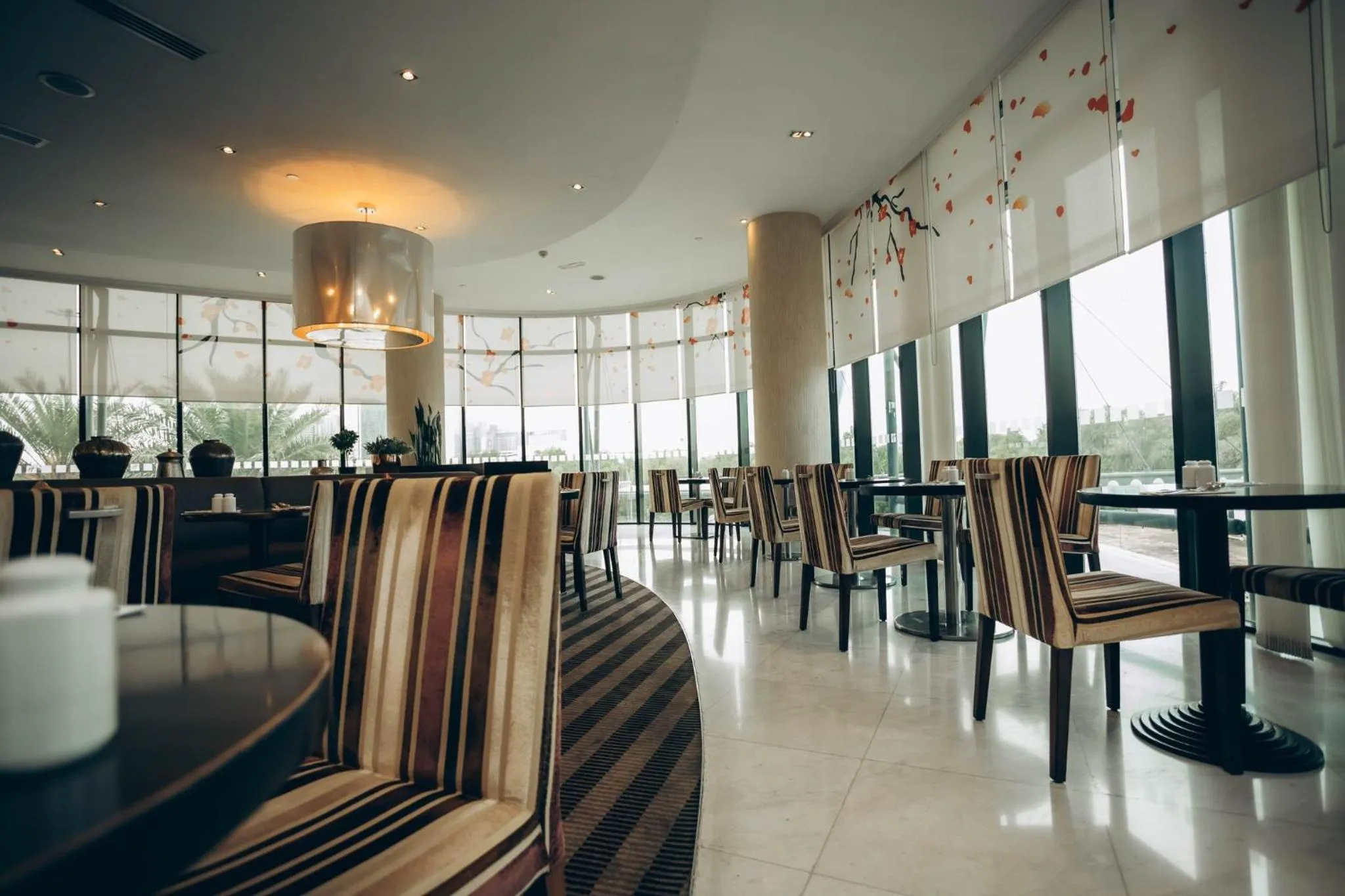 Restaurant/places to eat in Holiday Inn Abu Dhabi by IHG