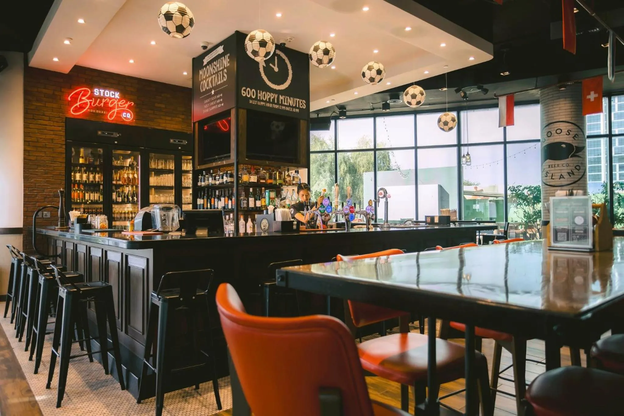 Restaurant/places to eat in Holiday Inn Abu Dhabi by IHG