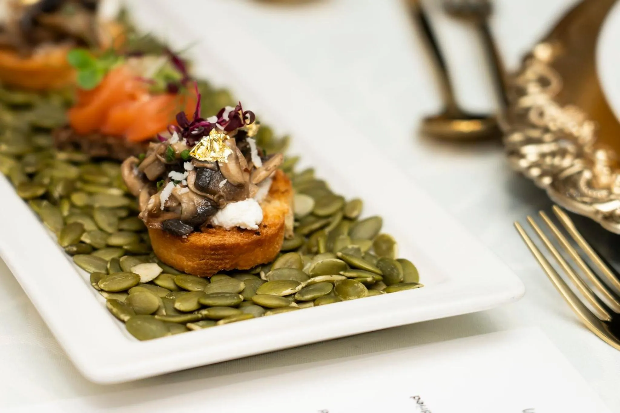 Meeting/conference room in Holiday Inn Abu Dhabi by IHG