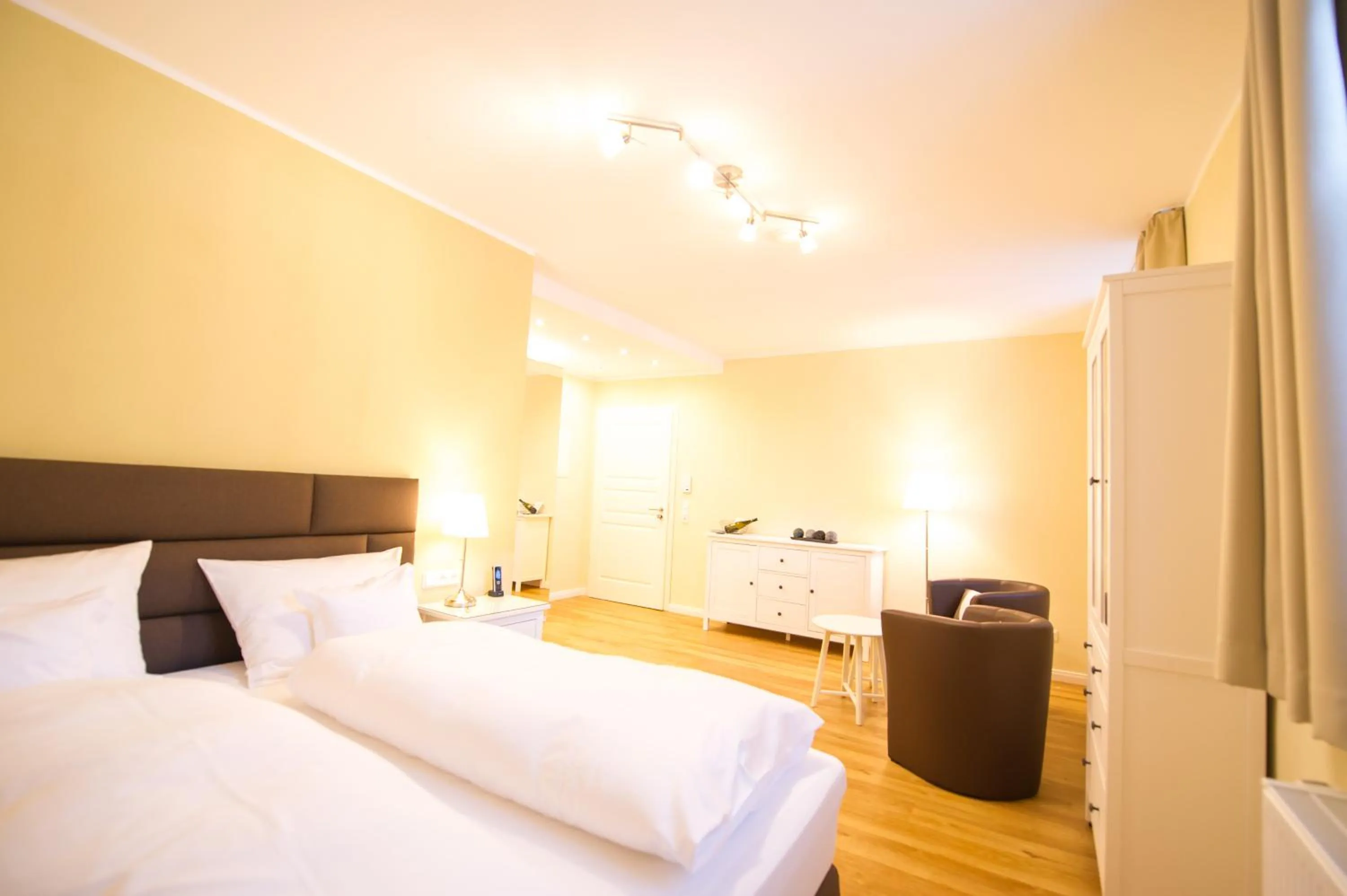 Bedroom, Bed in Gästehaus C.H.Berres Ürzig-Mosel