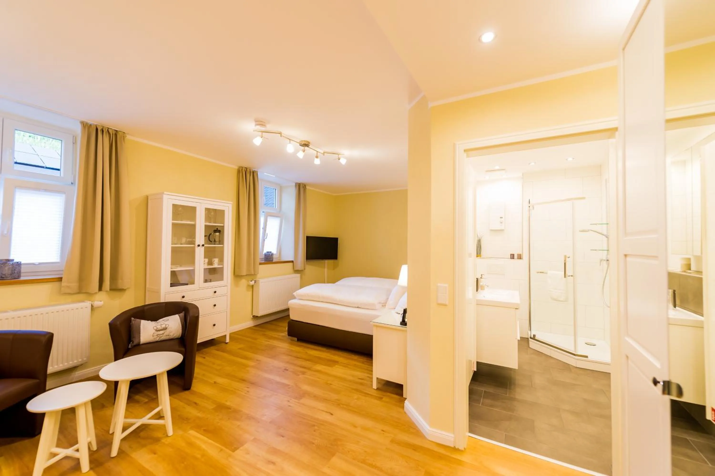 Bedroom, Bed in Gästehaus C.H.Berres Ürzig-Mosel