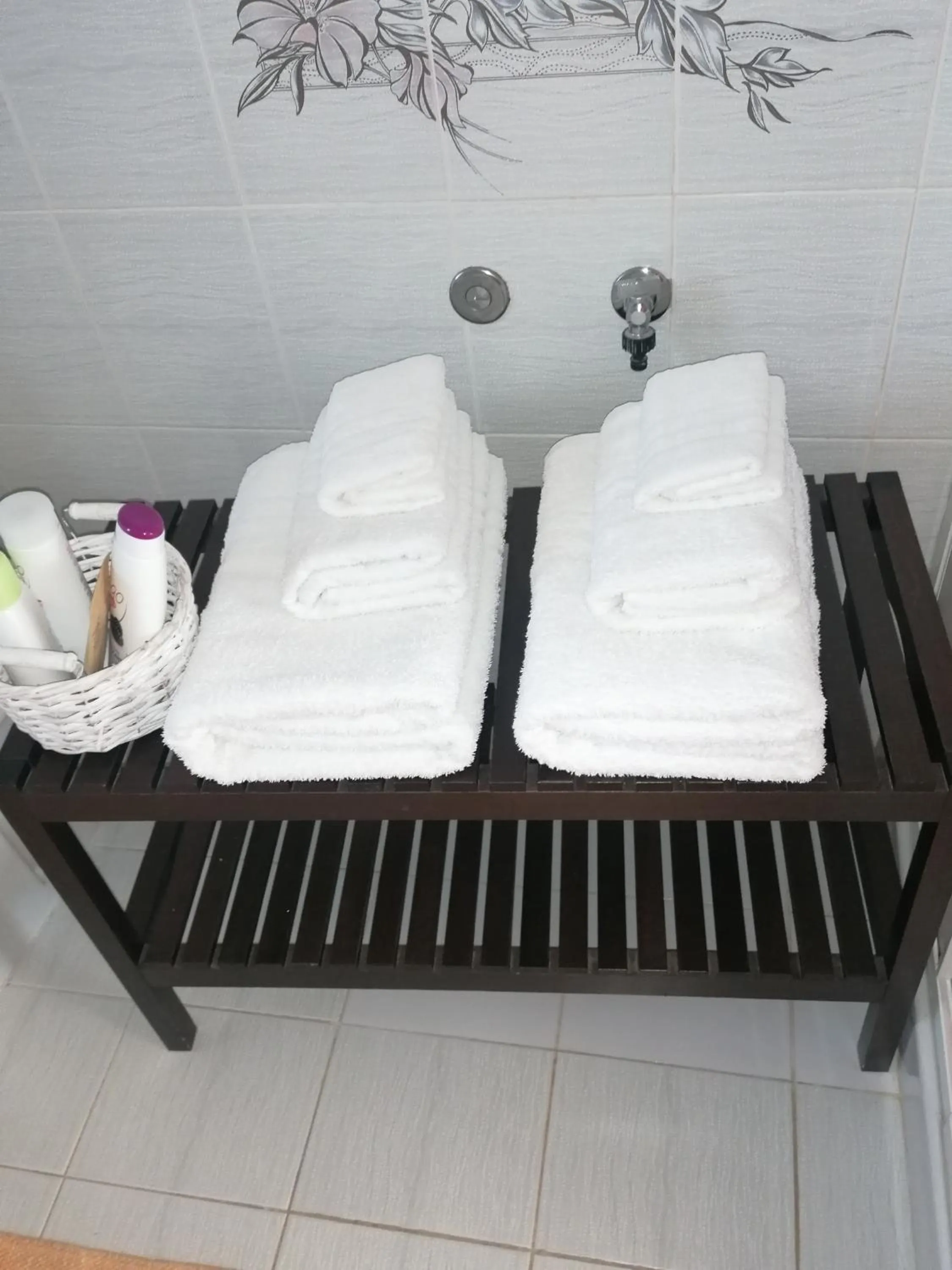 Bathroom, Bed in B&b Cilento Paestum