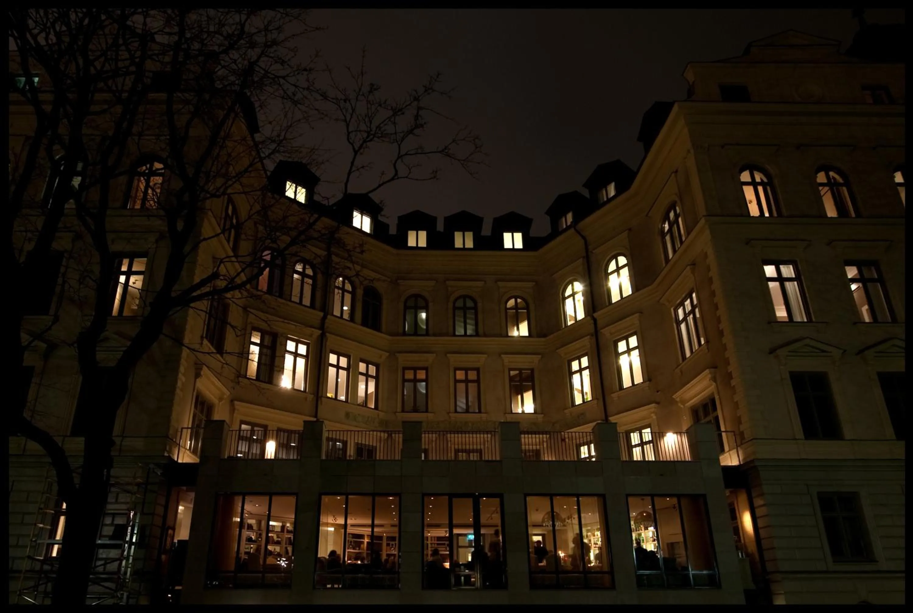 Facade/entrance in Lydmar Hotel