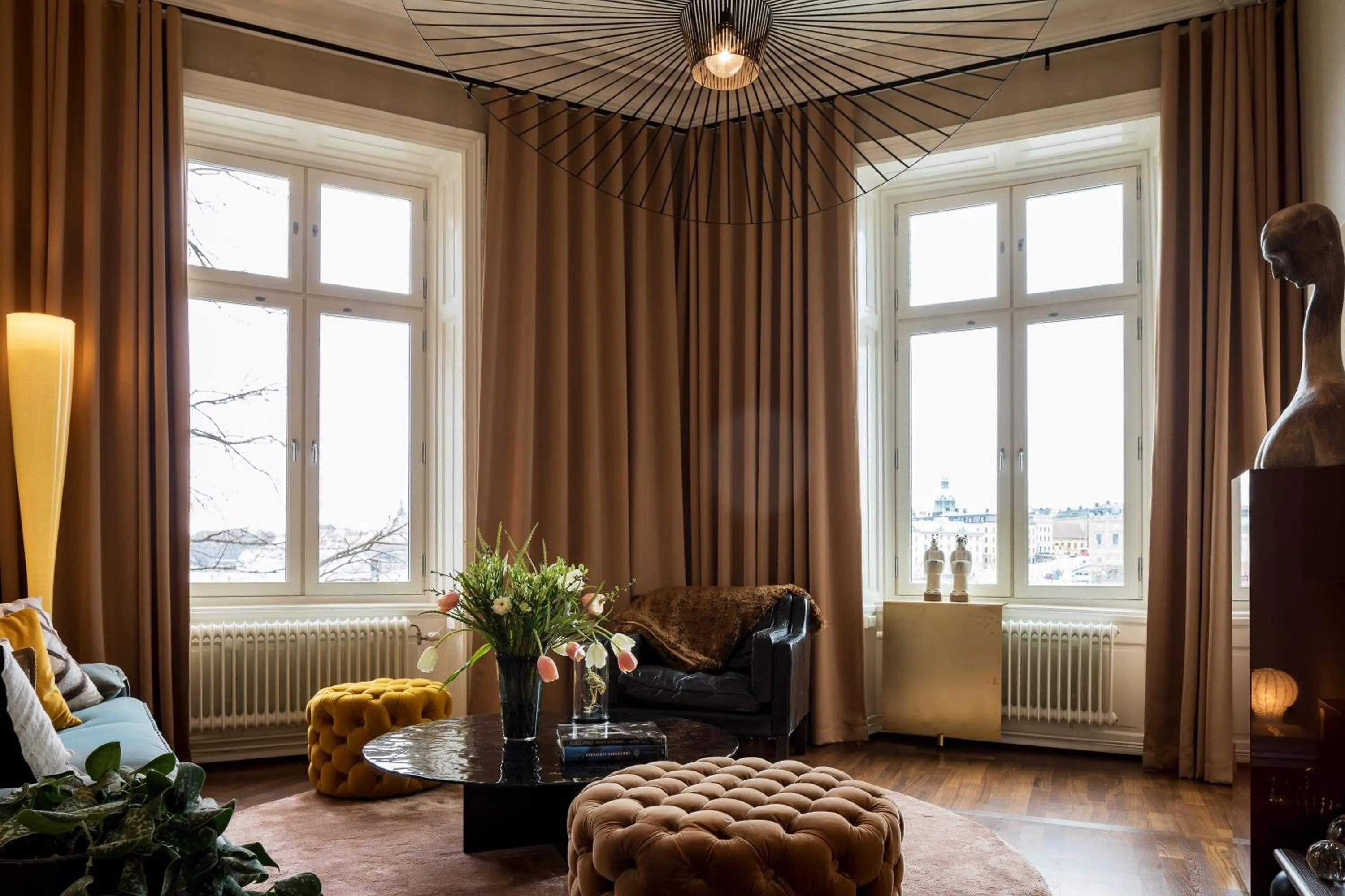 Living room in Lydmar Hotel