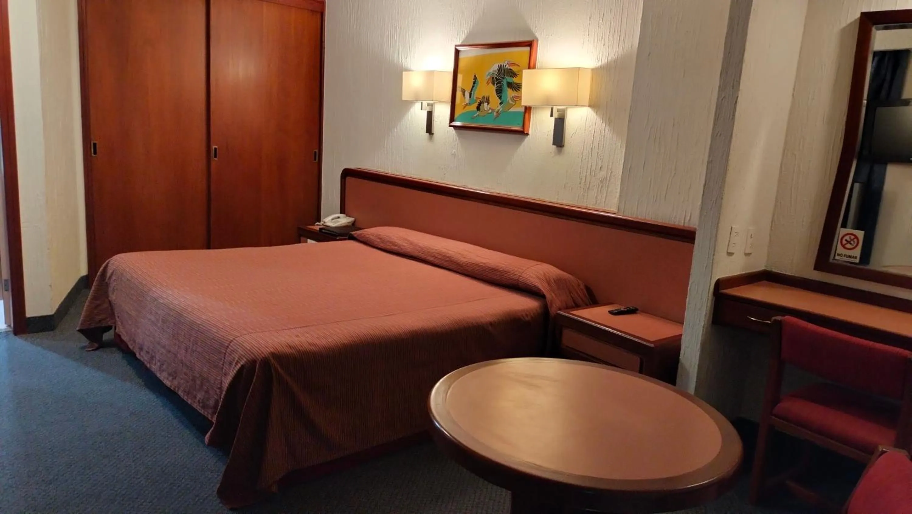 Bed in Hotel Metropol