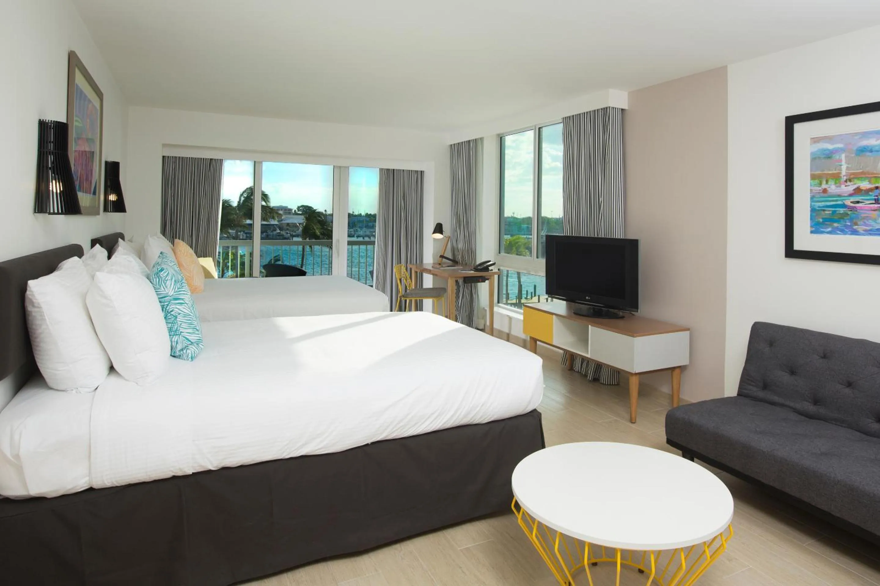 Photo of the whole room, Bed in Warwick Paradise Island Bahamas - All Inclusive - Adults Only
