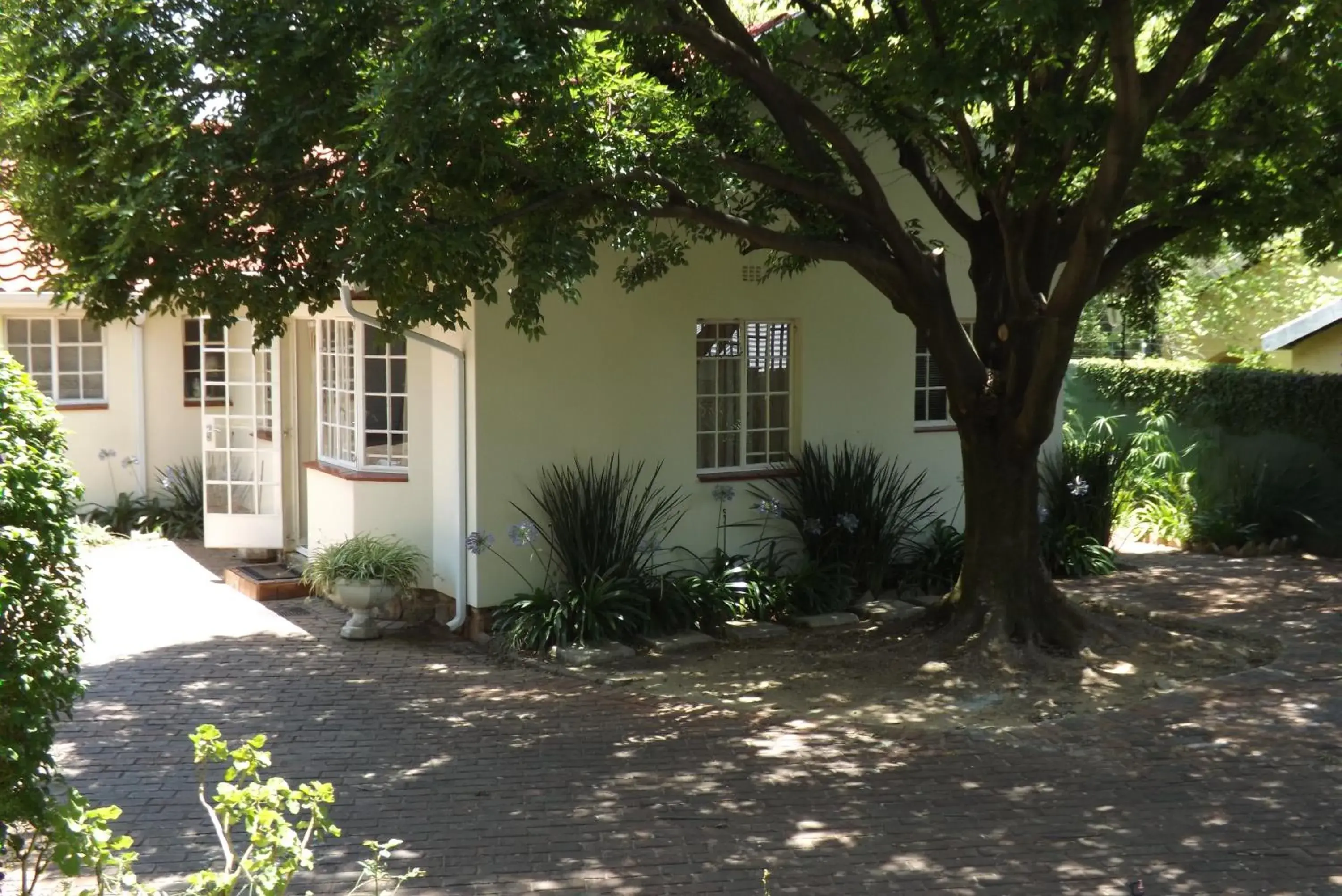 Deluxe Apartment - single occupancy in Tiree B&B Deluxe Apartment - single occupancy in Tiree B&B