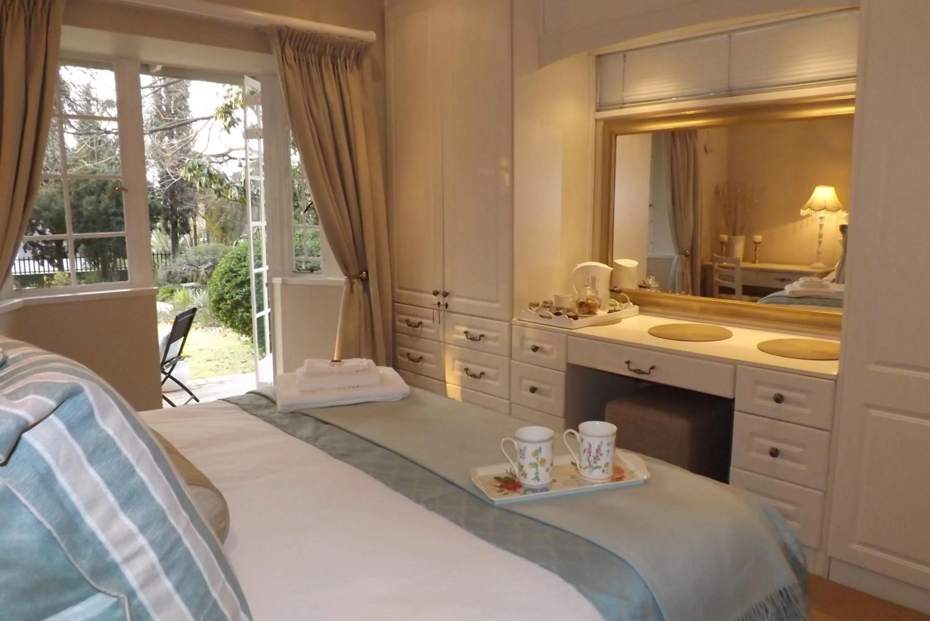 Winter, Bed in Tiree B&B