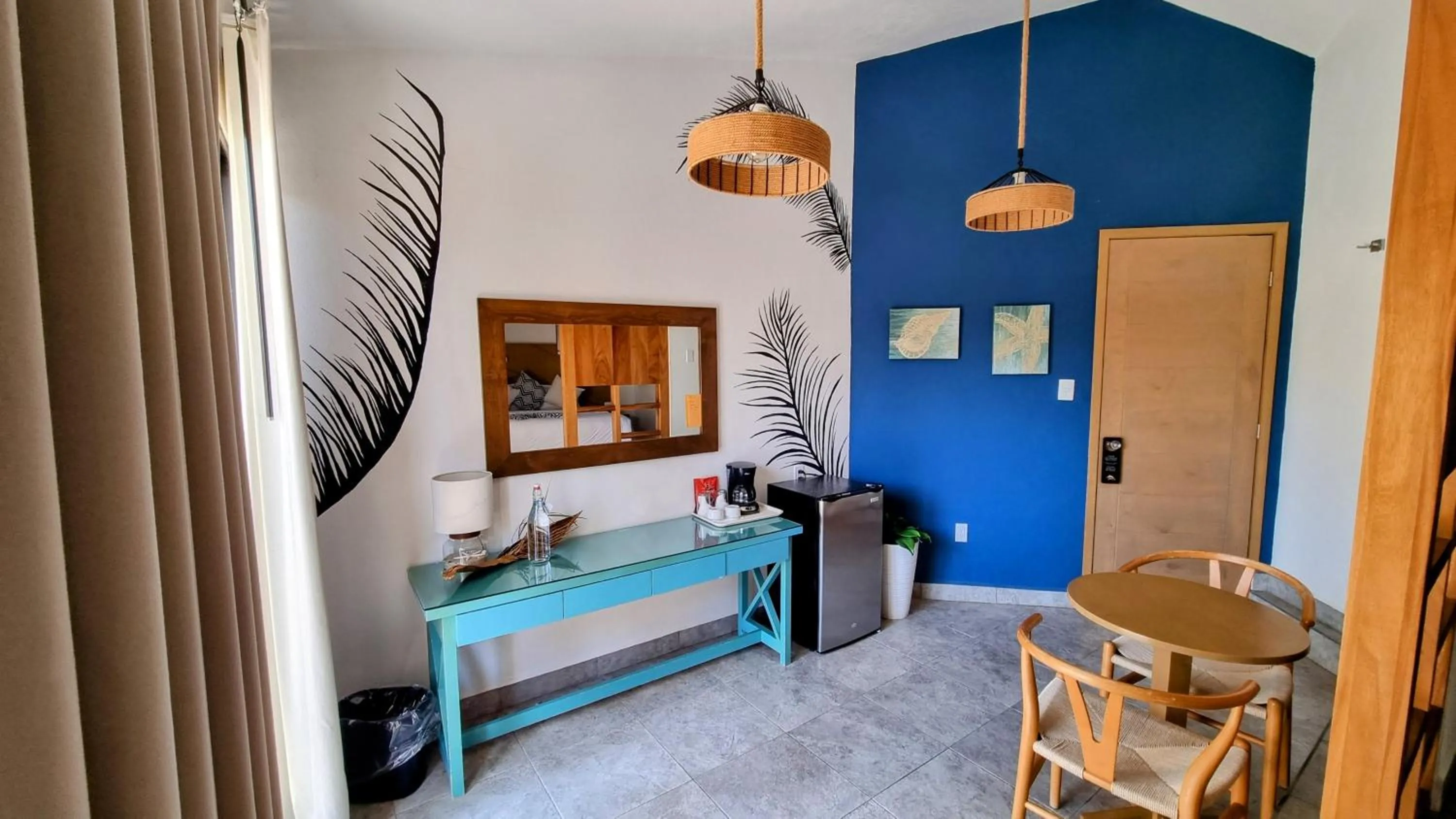 Living room, Bed in Buena Vista Oceanfront & Hot Springs Resort