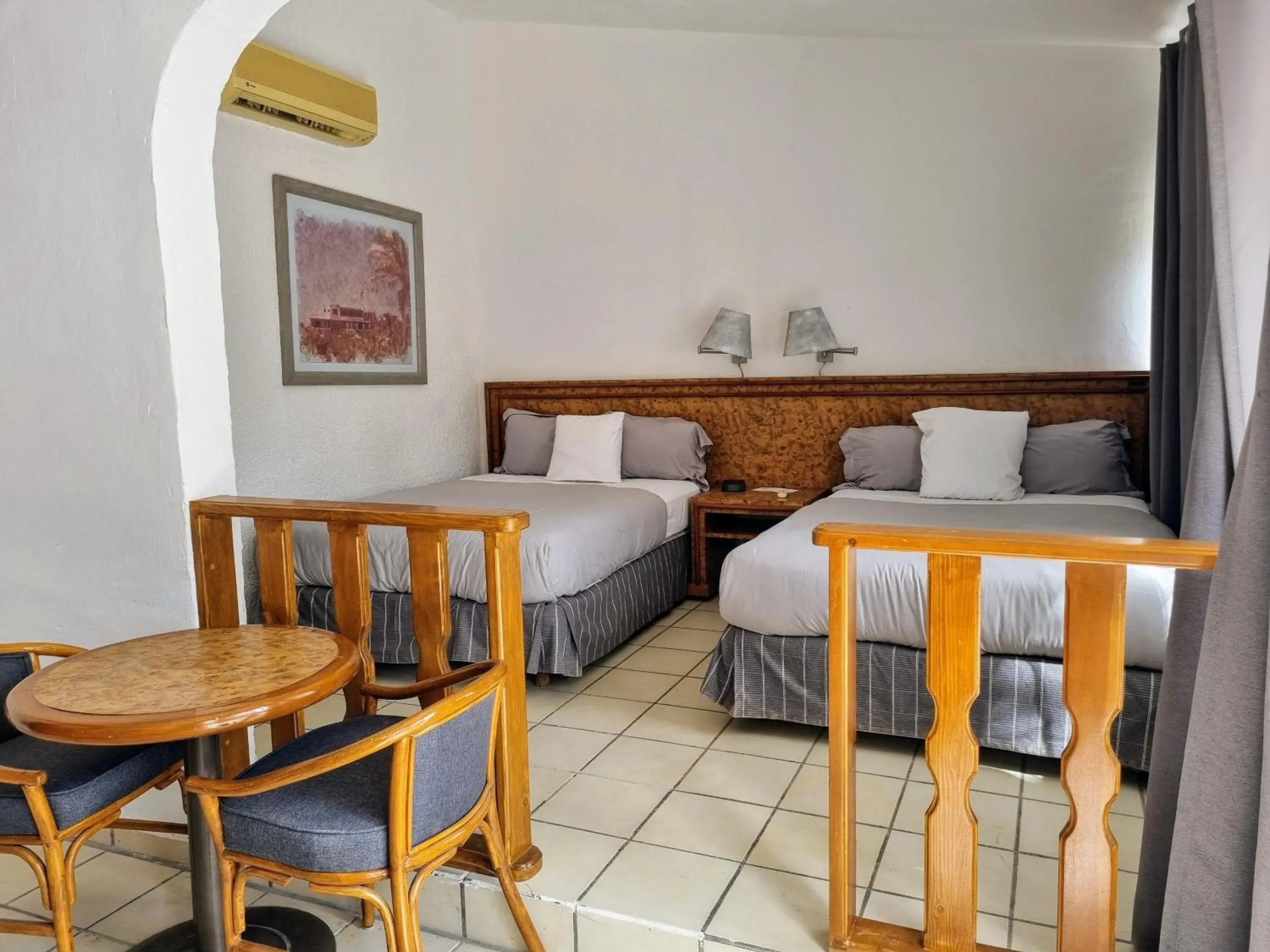 Standard Room in Buena Vista Oceanfront & Hot Springs Resort Standard Room in Buena Vista Oceanfront & Hot Springs Resort