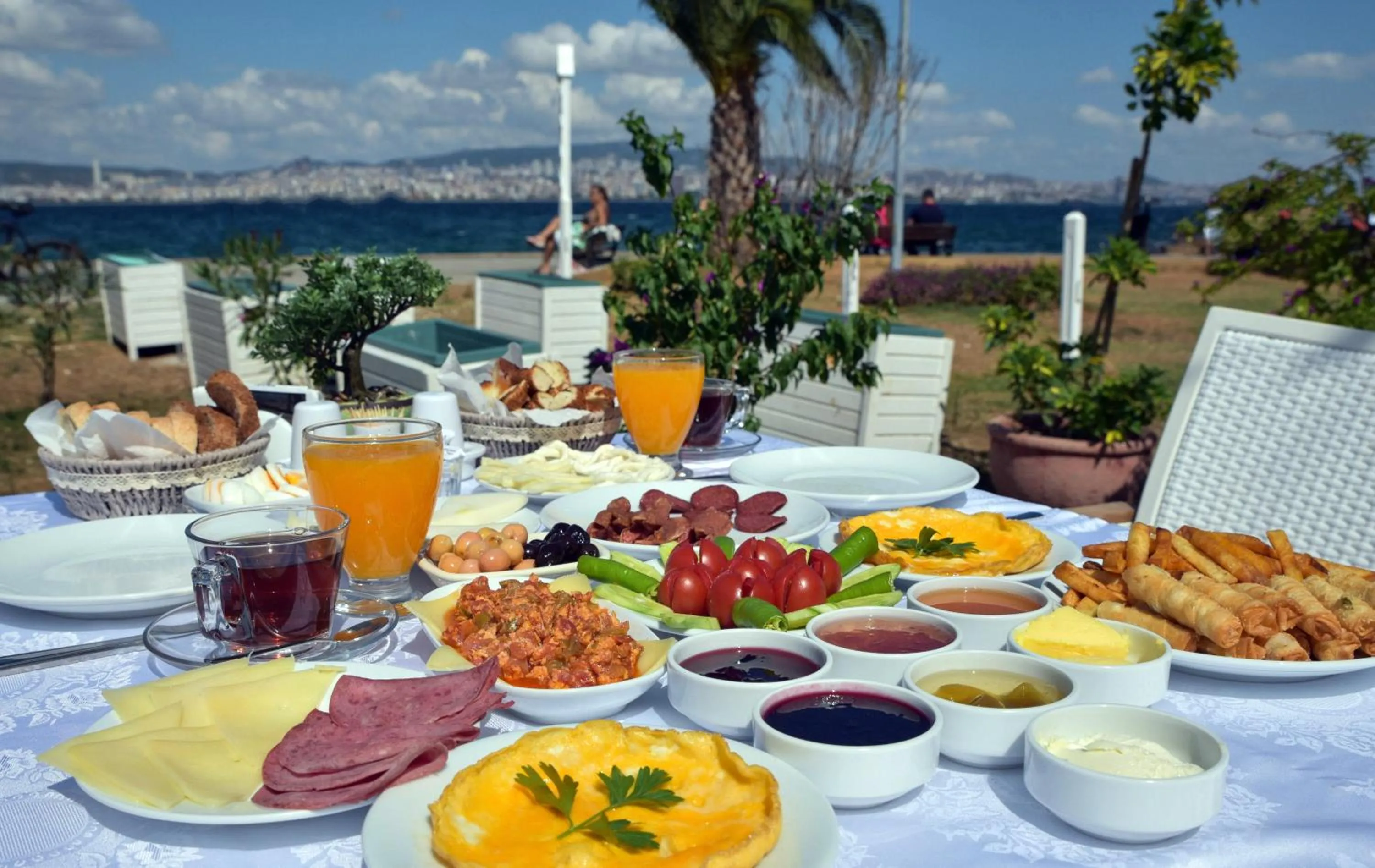 Property building in Büyükada Port Hotel