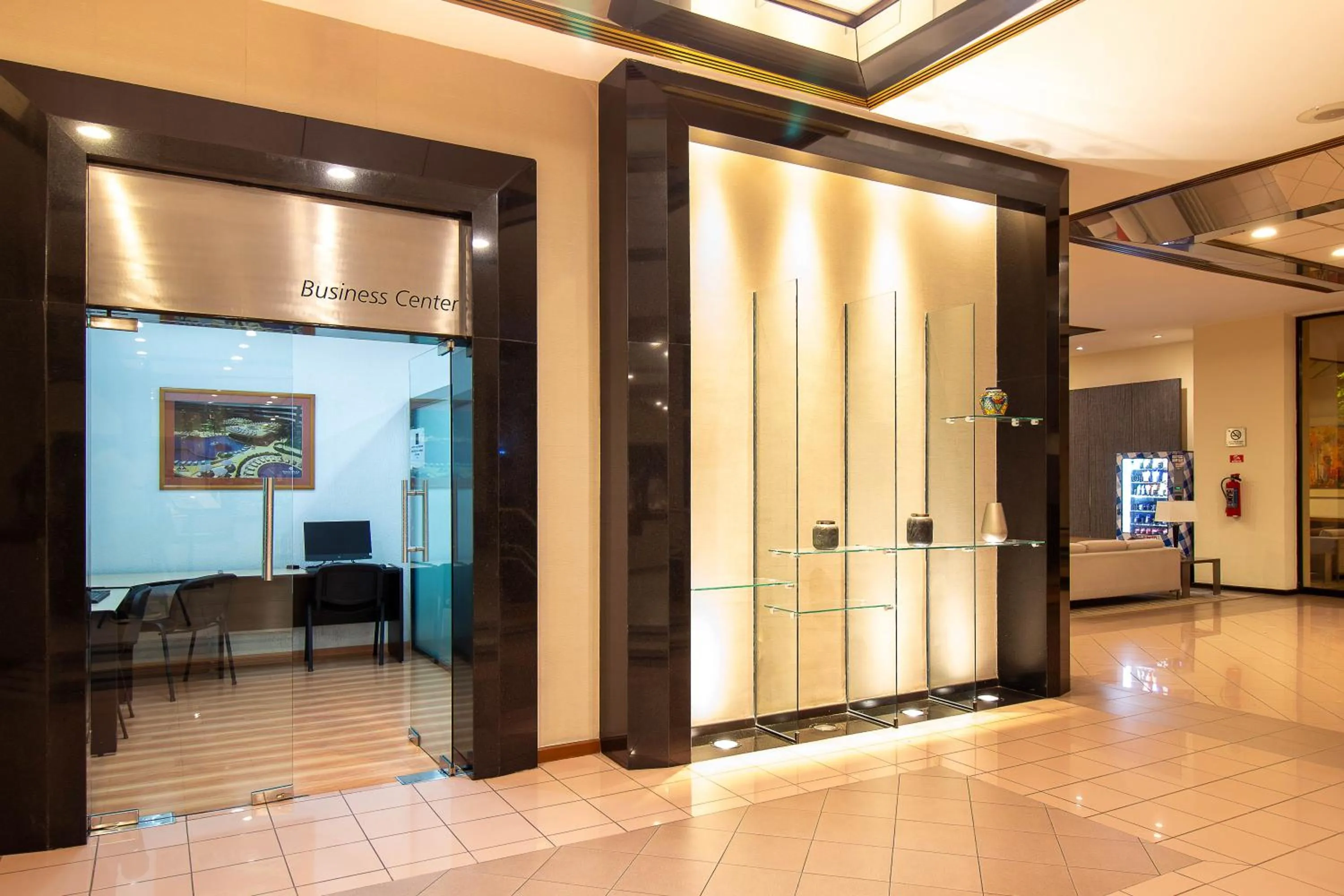 Business facilities in Hotel Guadalajara Plaza Expo