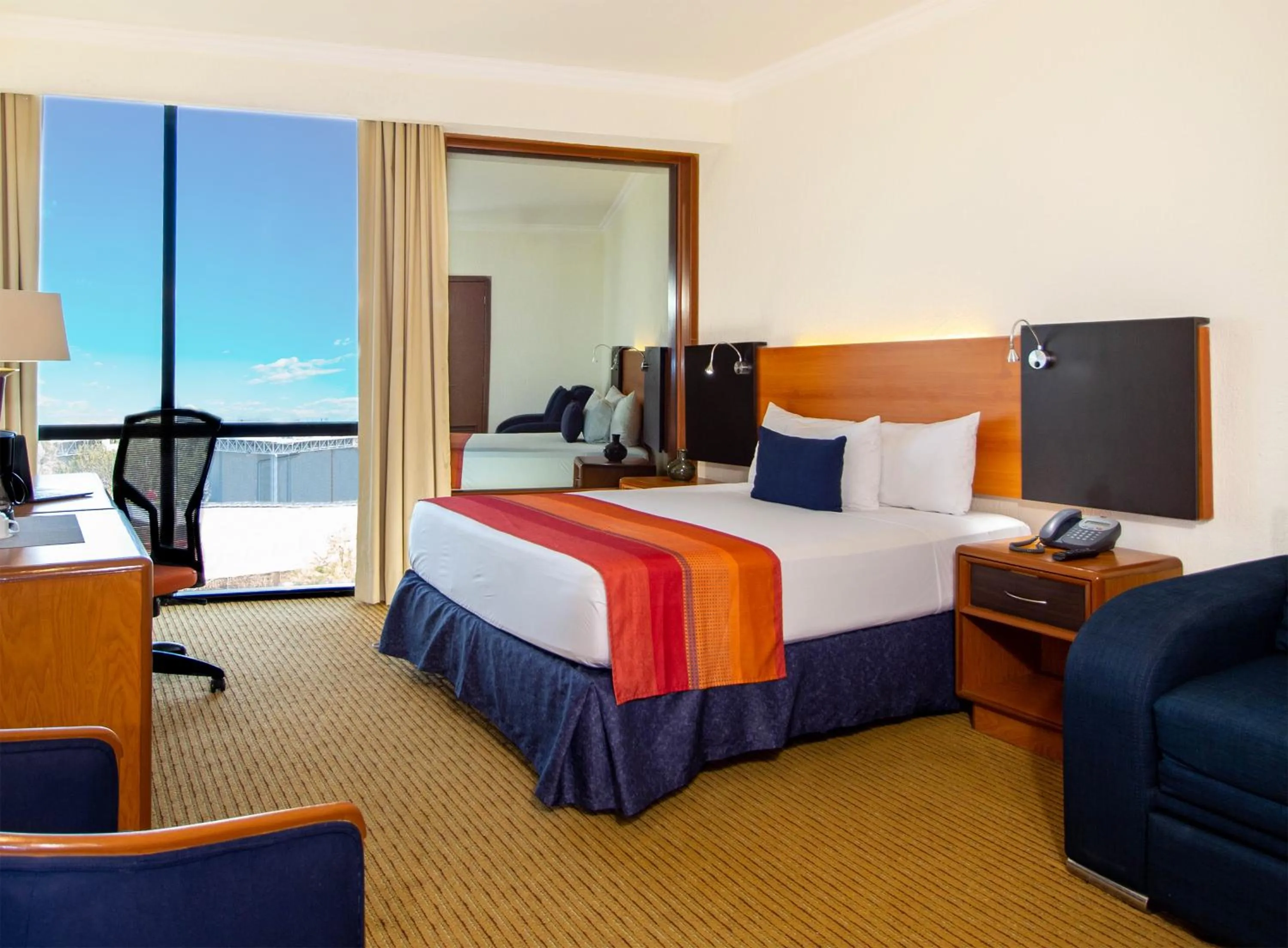 City view, Bed in Hotel Guadalajara Plaza Expo