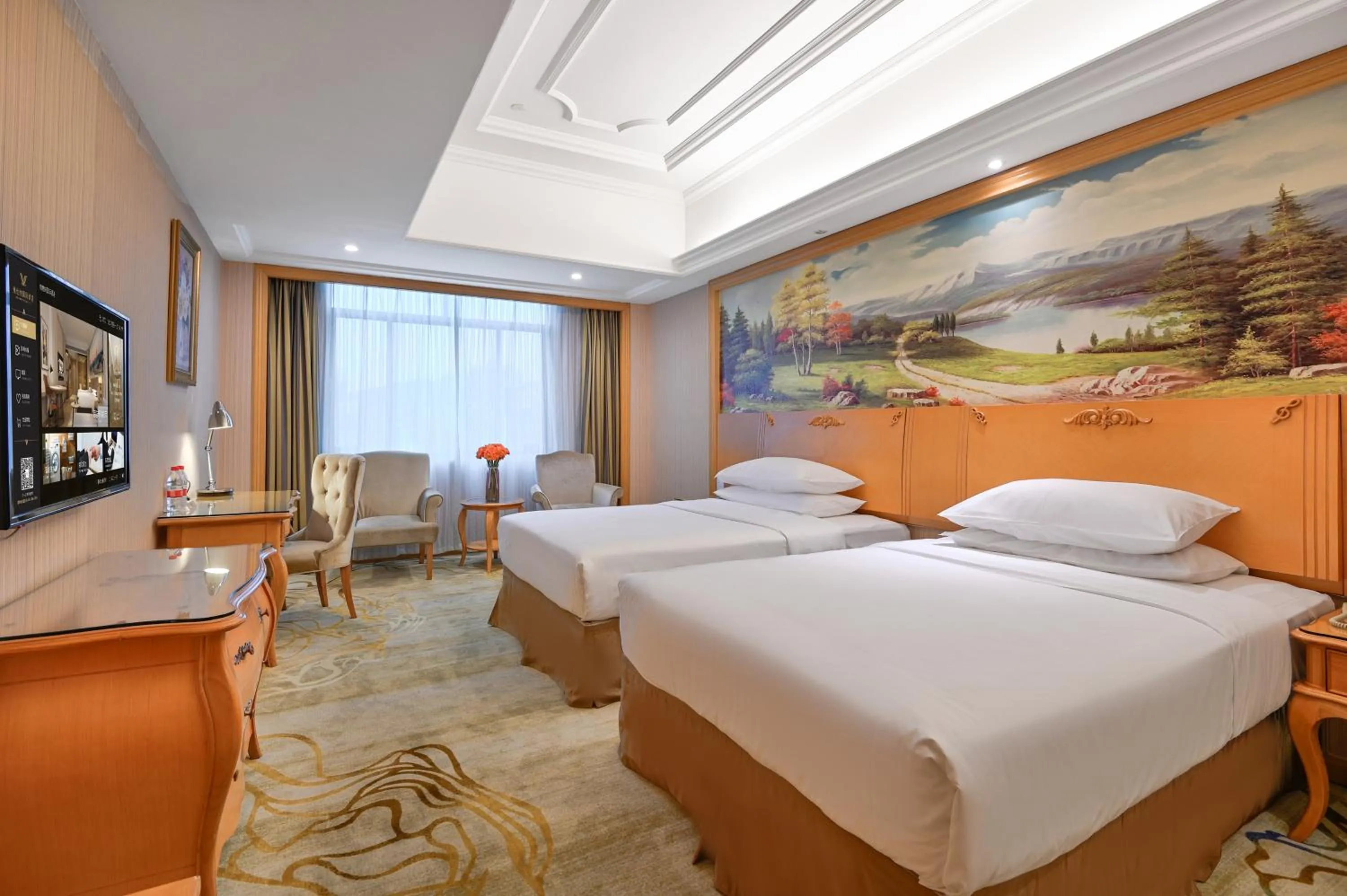 Bedroom, Bed in Vienna International Hotel Guangzhou Baiyun International Conference Center