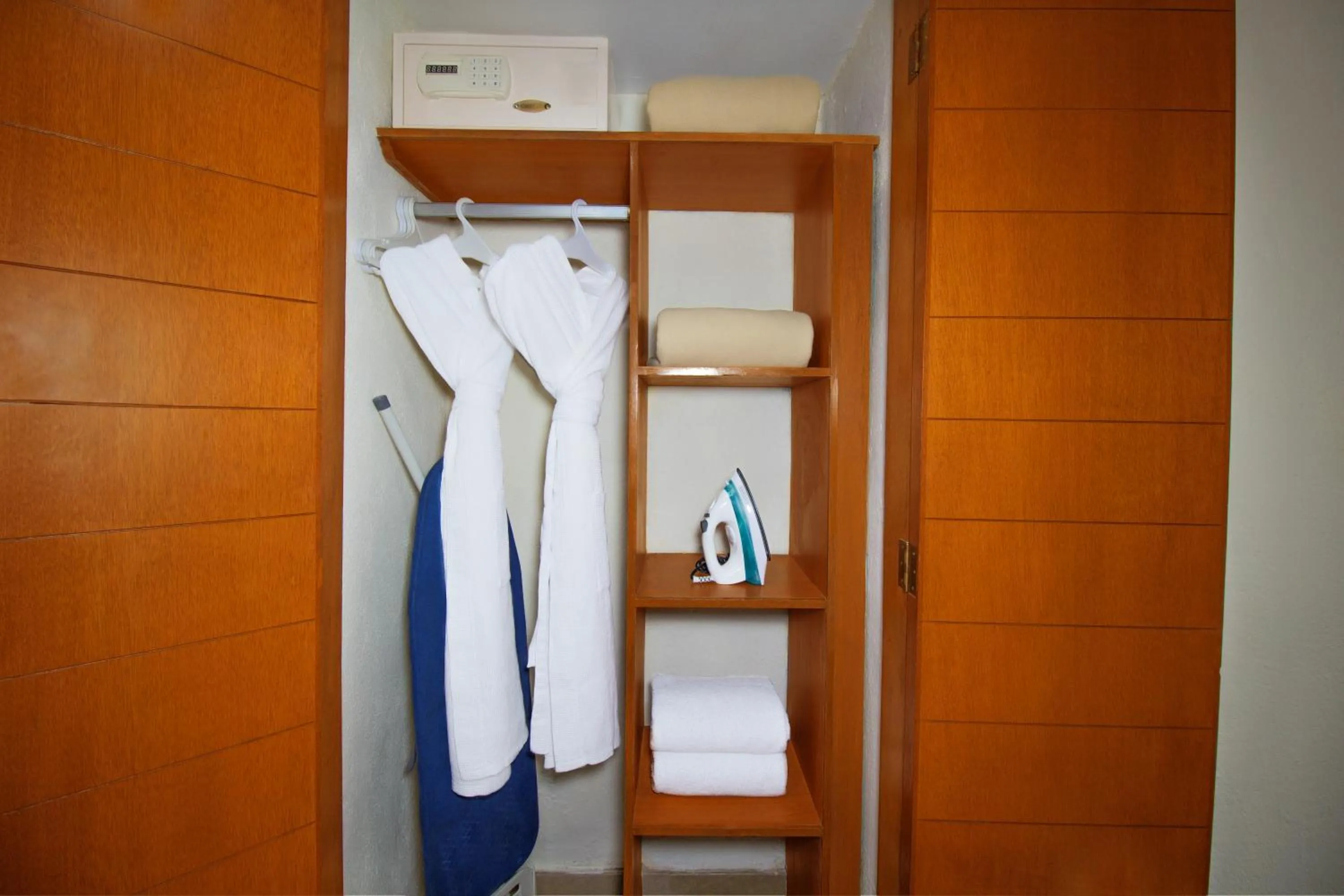 furniture in Plaza Pelicanos Grand Beach Resort All Inclusive