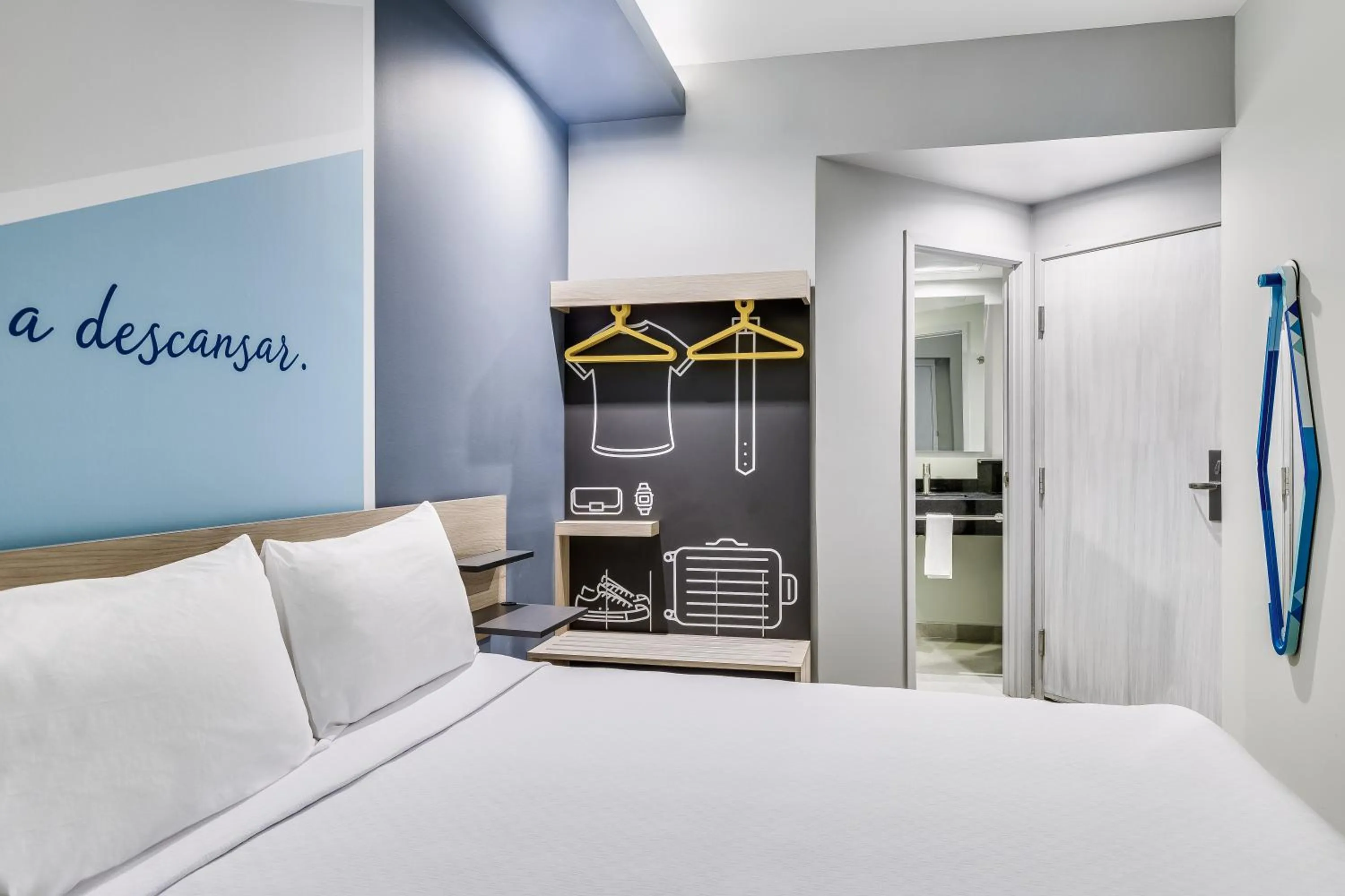 Bedroom, Bed in One Acapulco Costera