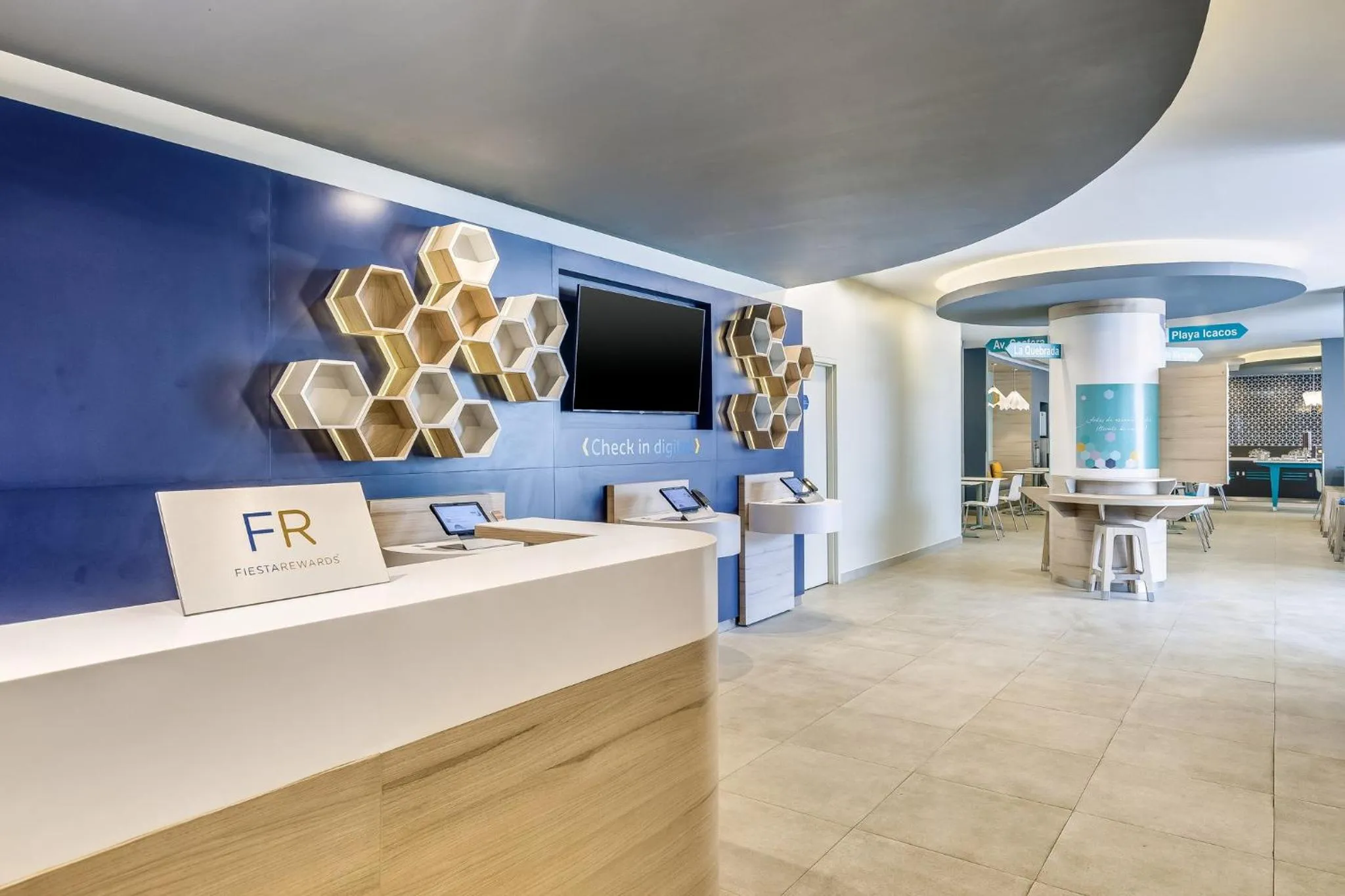 Lobby or reception in One Acapulco Costera