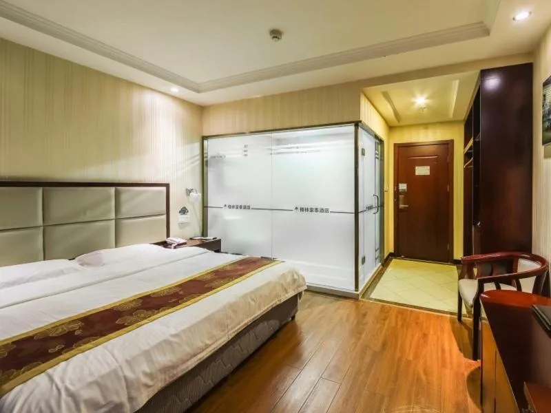 Bed in GreenTree Inn HeNan ZhengZhou Wanda Hanghai Middle Road Business Hotel