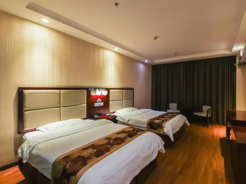Bed in GreenTree Inn HeNan ZhengZhou Wanda Hanghai Middle Road Business Hotel