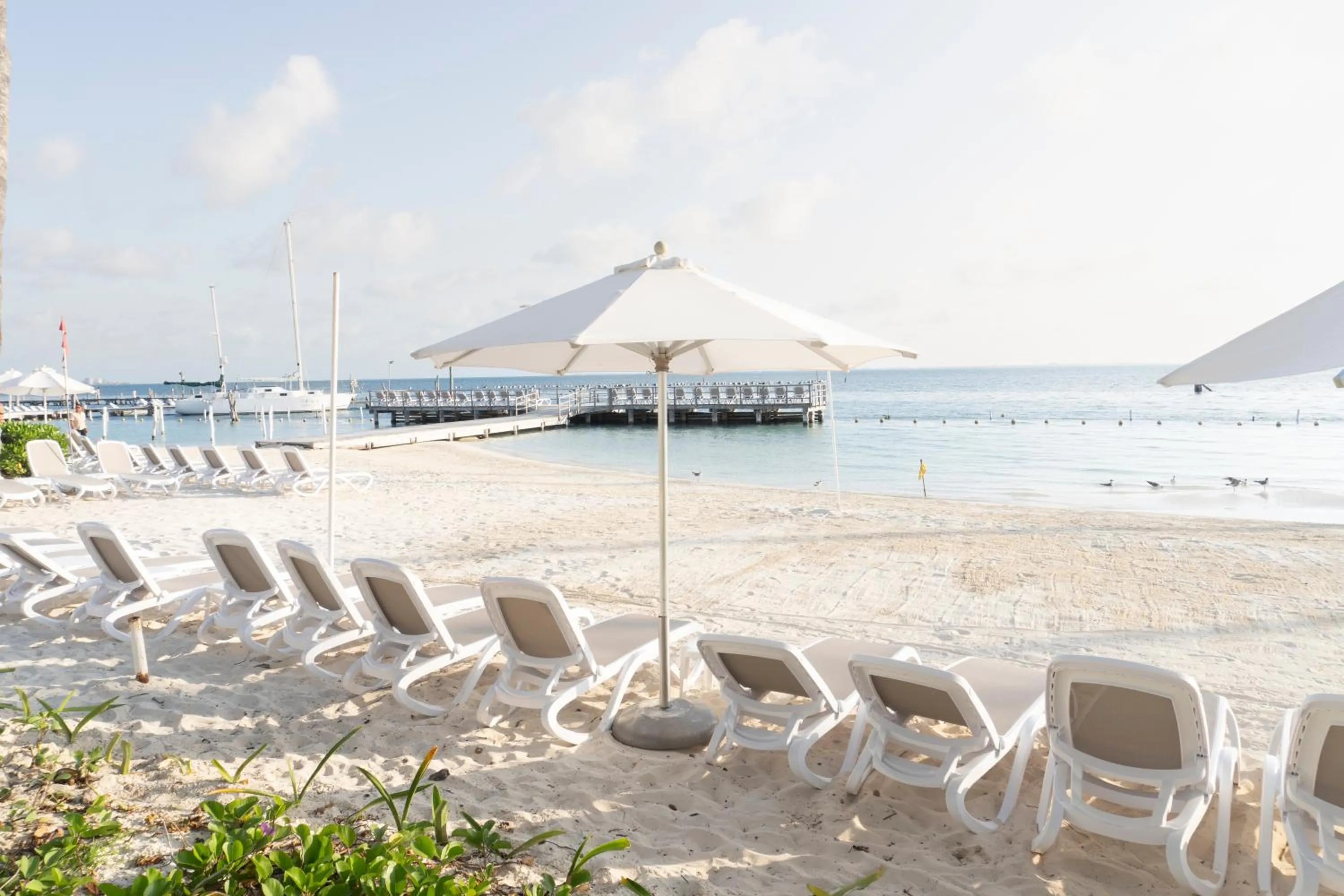 Beach in Cancun Bay All Inclusive Hotel