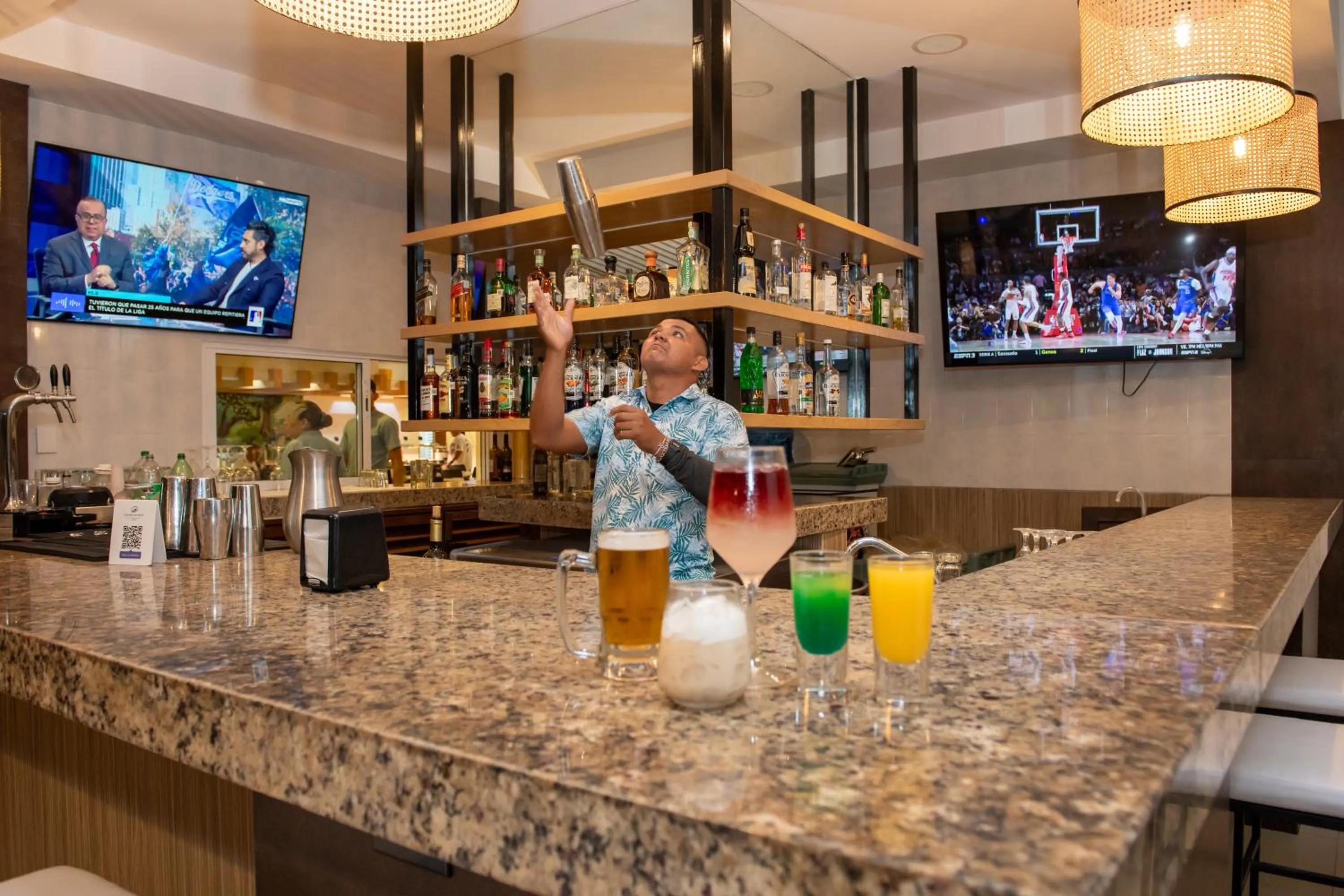 Lounge or bar in Cancun Bay All Inclusive Hotel