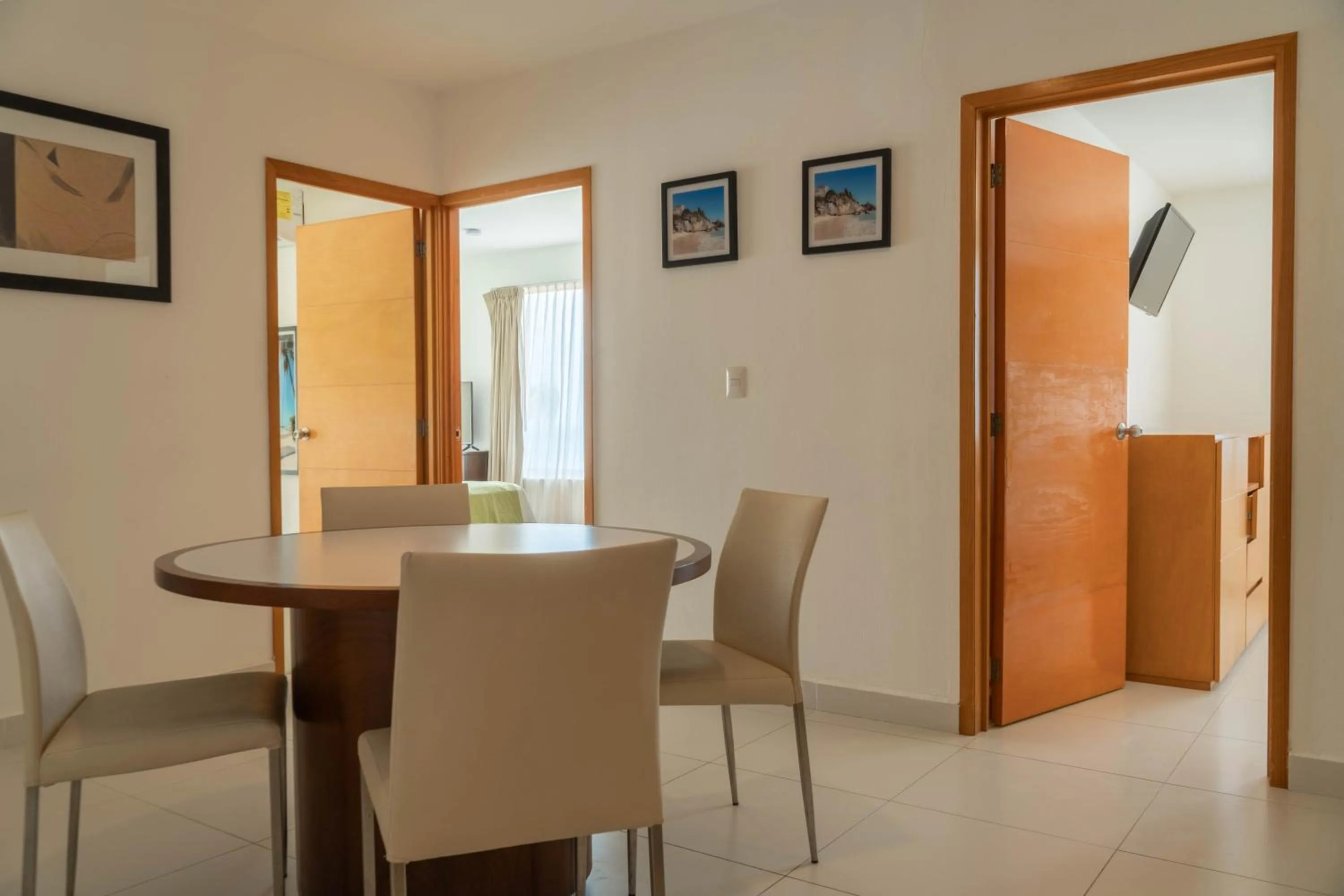 Living room in Cancun Bay All Inclusive Hotel