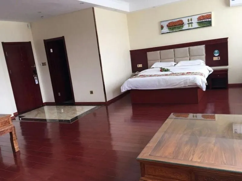 Bed in GreenTree Inn PingLiang JingNing Bus Station Business Hotel