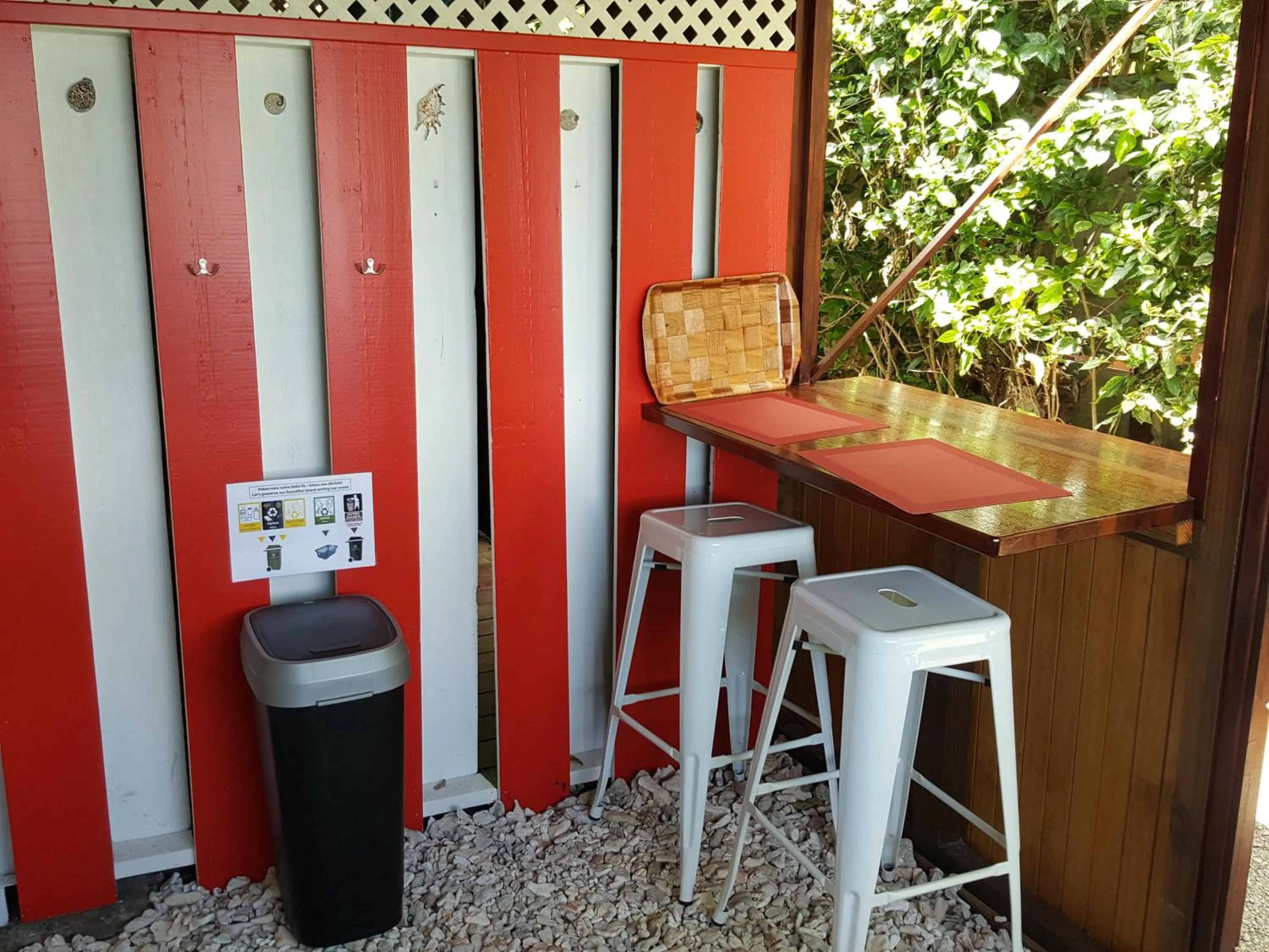 Communal kitchen in Poerani Moorea