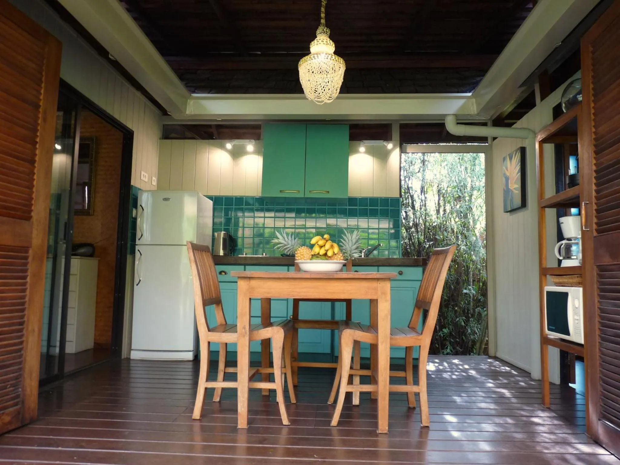 Kitchen or kitchenette in Poerani Moorea