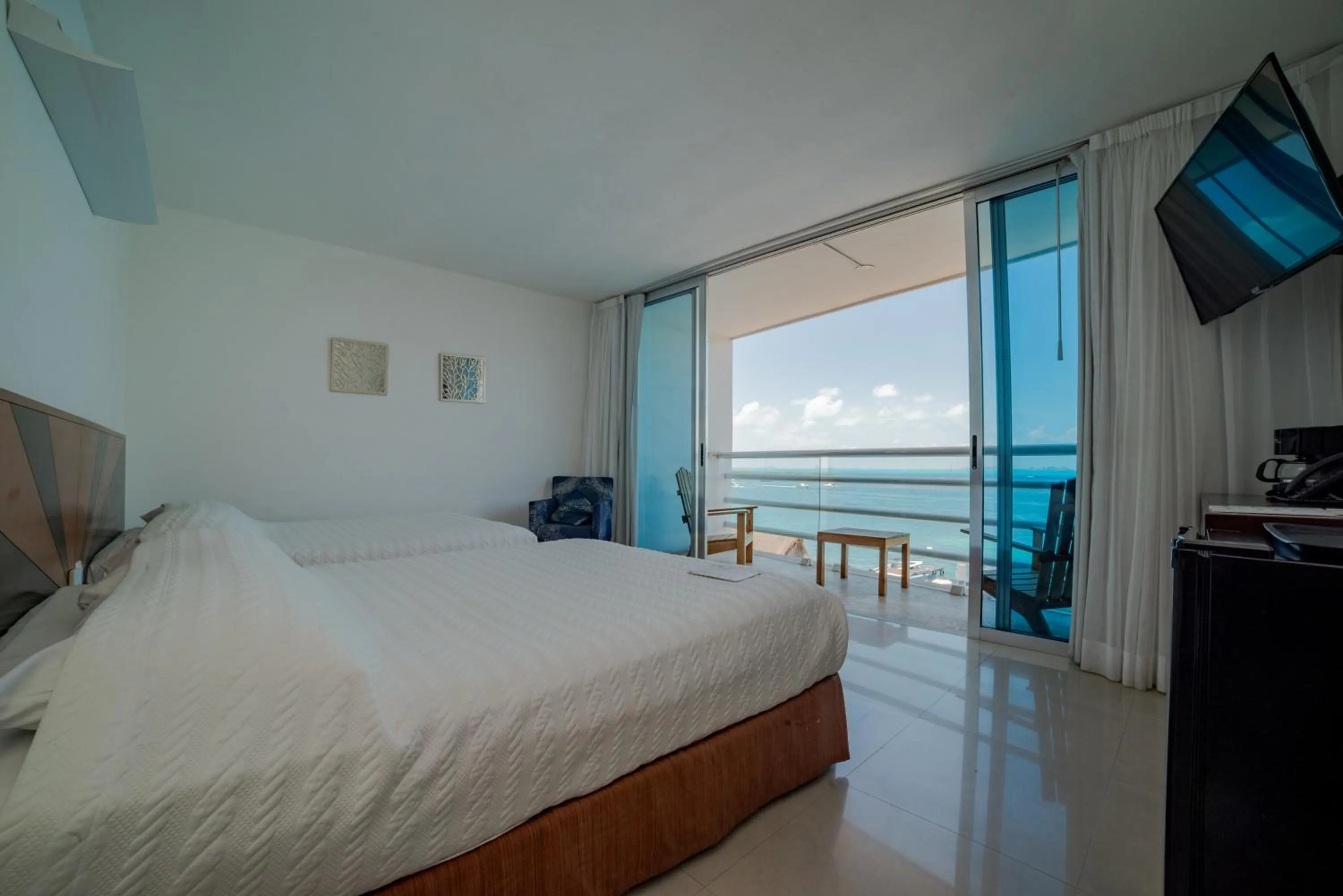 Bedroom, Bed in Hotel Bahia Chac Chi