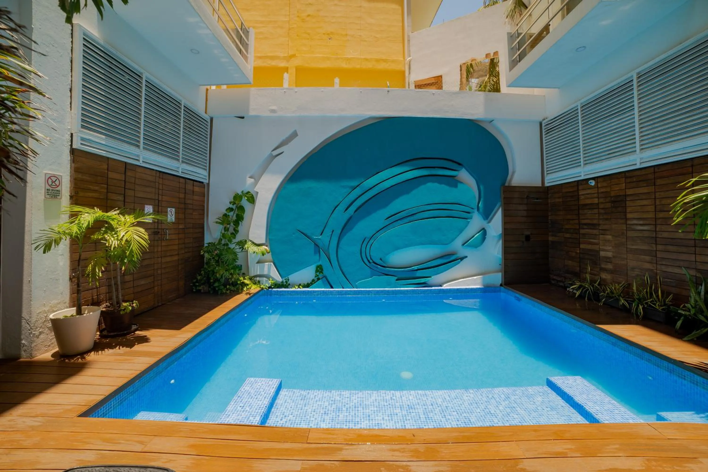 Swimming pool in Hotel Bahia Chac Chi