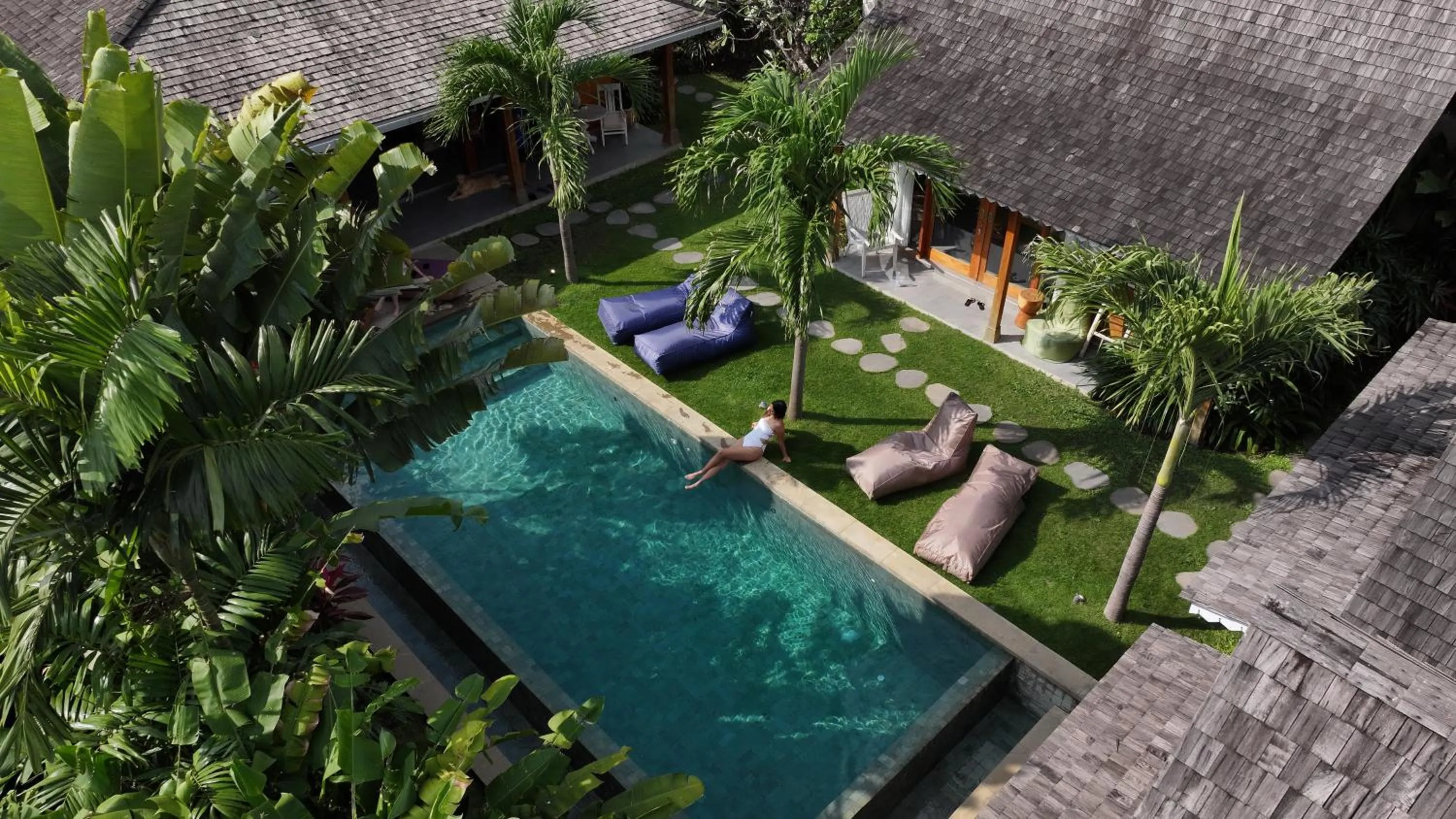 Garden in Villa Du Bah - Cozy Tropical 3BR Villa 12min To Beach