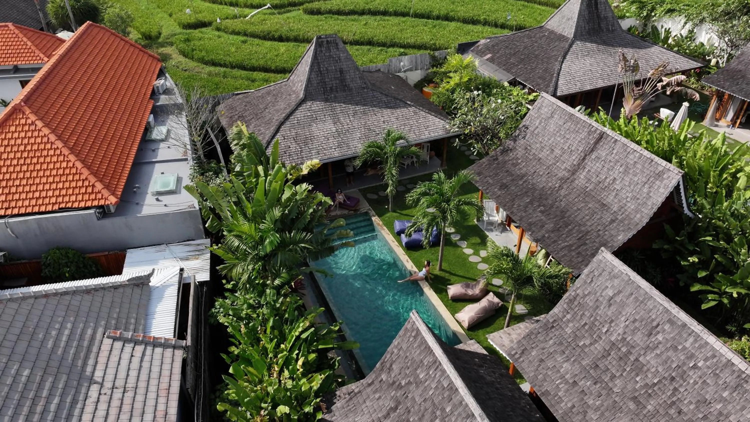 Garden in Villa Du Bah - Cozy Tropical 3BR Villa 12min To Beach