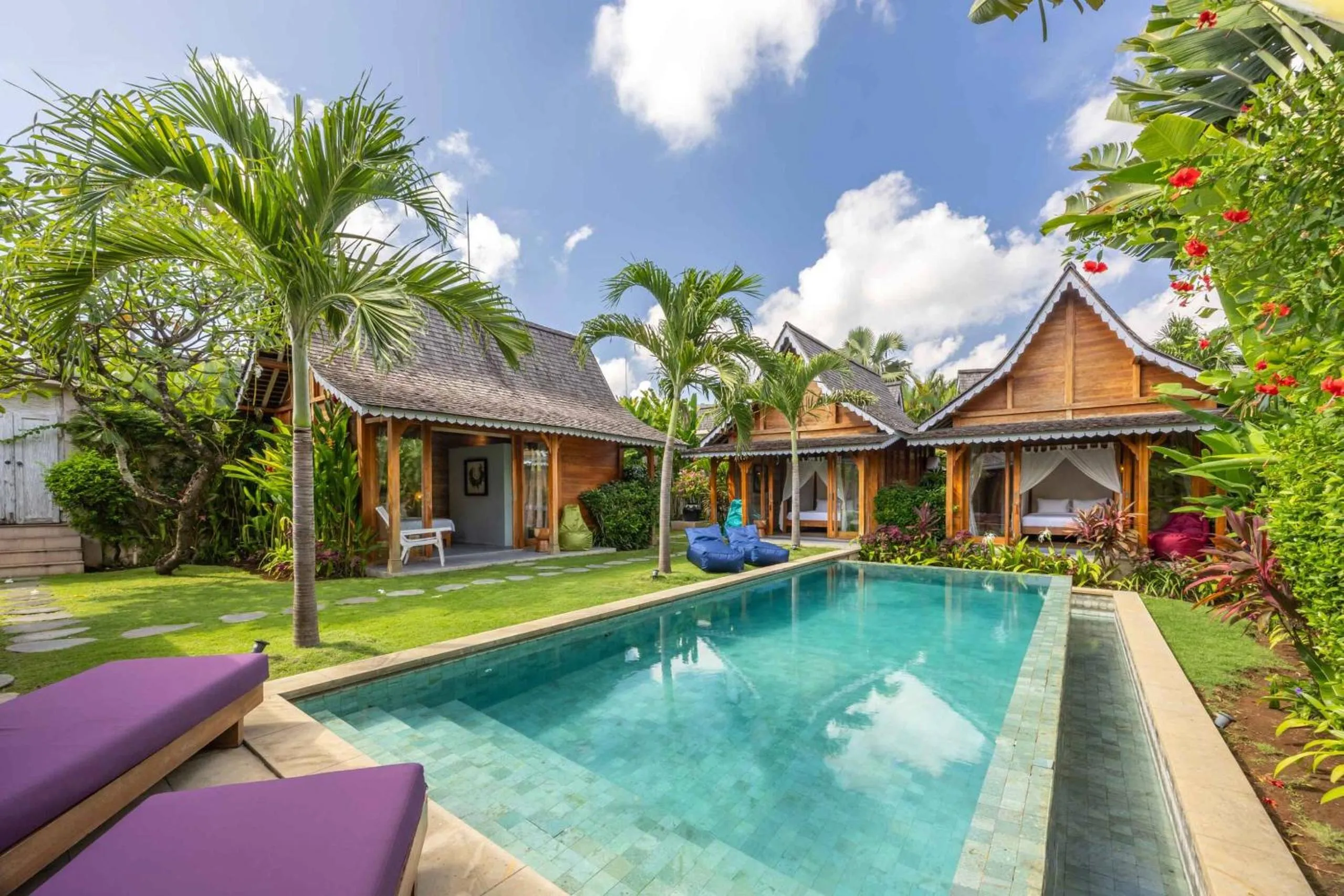 Property building in Villa Du Bah - Cozy Tropical 3BR Villa 12min To Beach