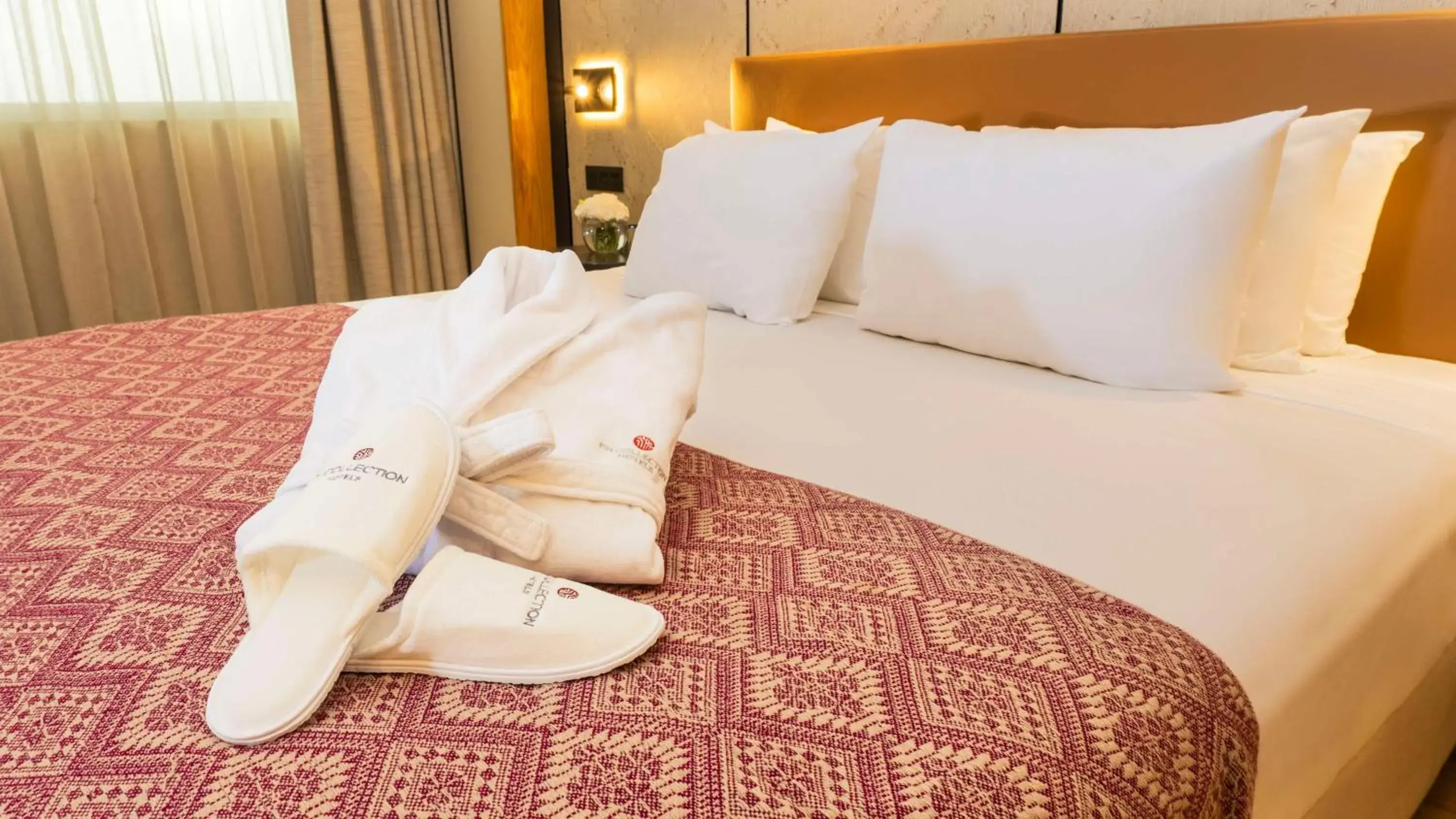 Junior Suite in NH Collection Mexico City Airport T2 Junior Suite in NH Collection Mexico City Airport T2