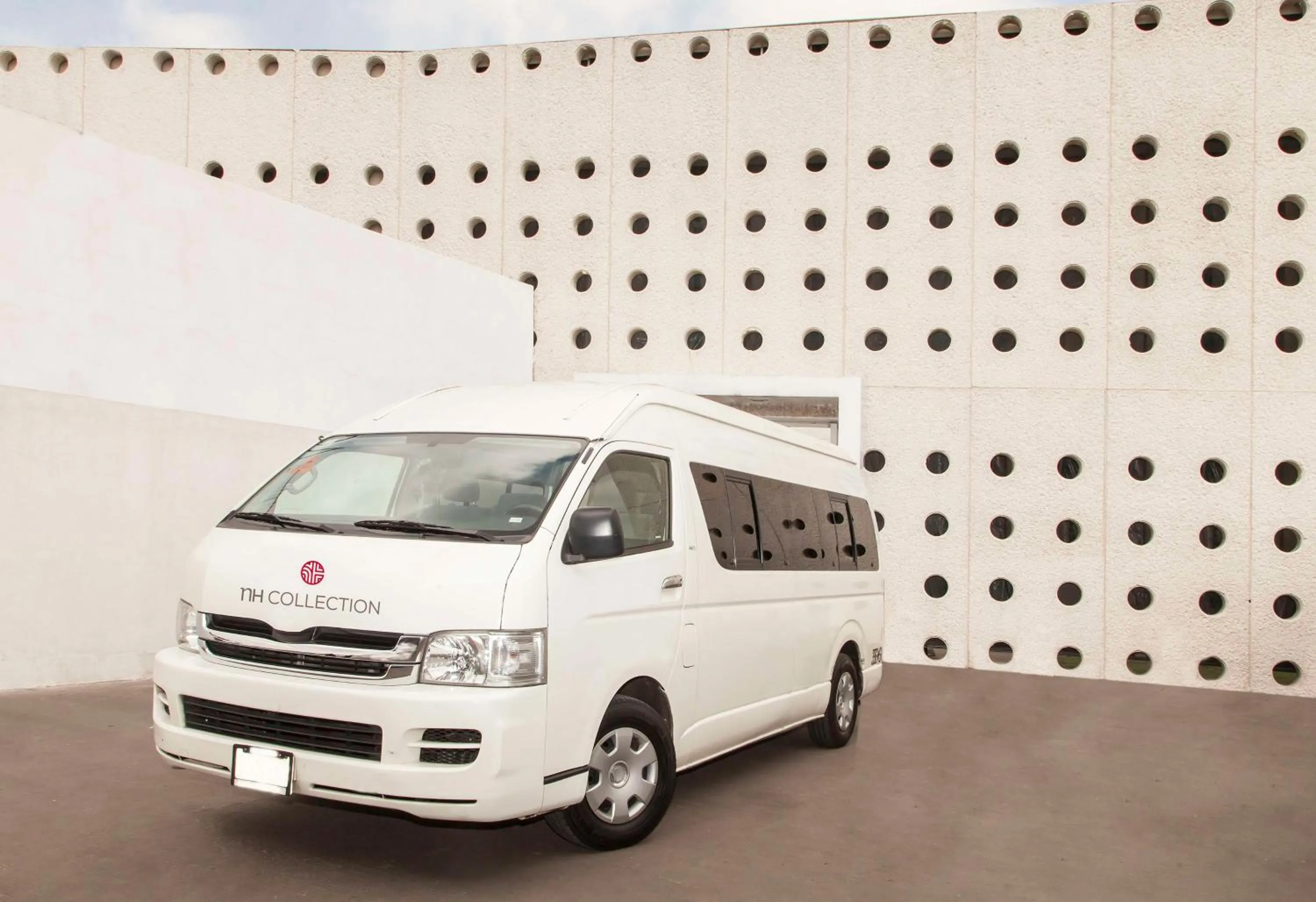 Property building in NH Collection Mexico City Airport T2