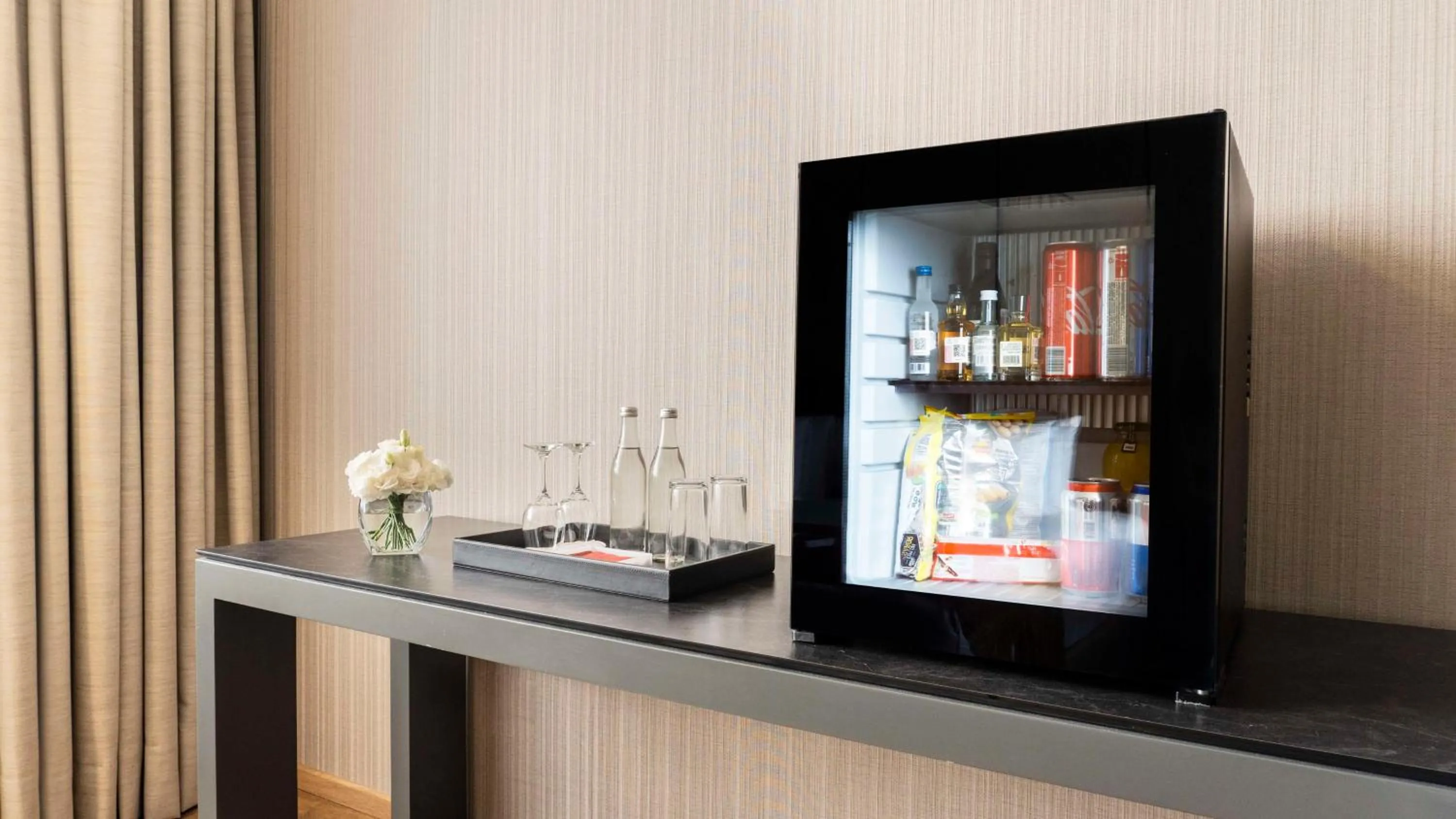 Bedroom in NH Collection Mexico City Airport T2