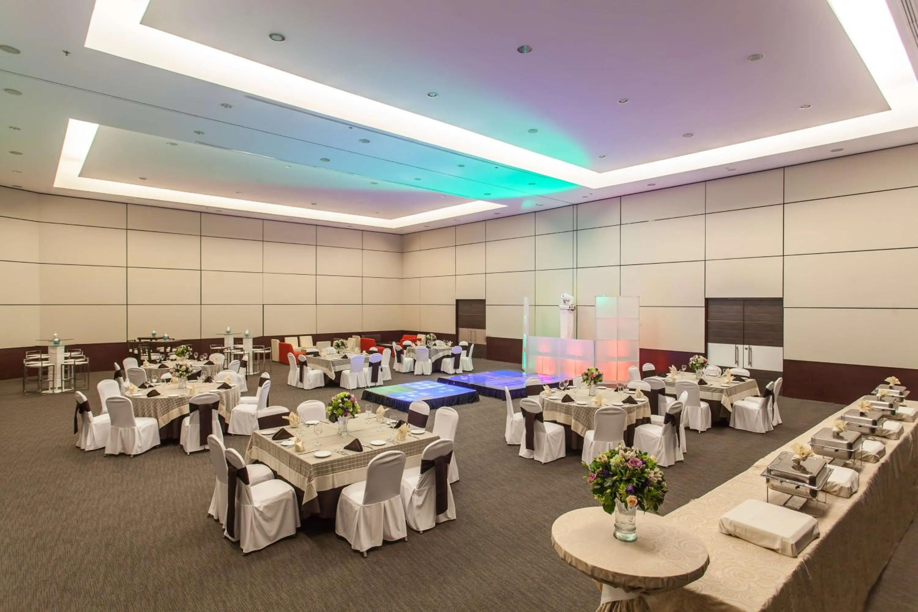 wedding in NH Collection Mexico City Airport T2