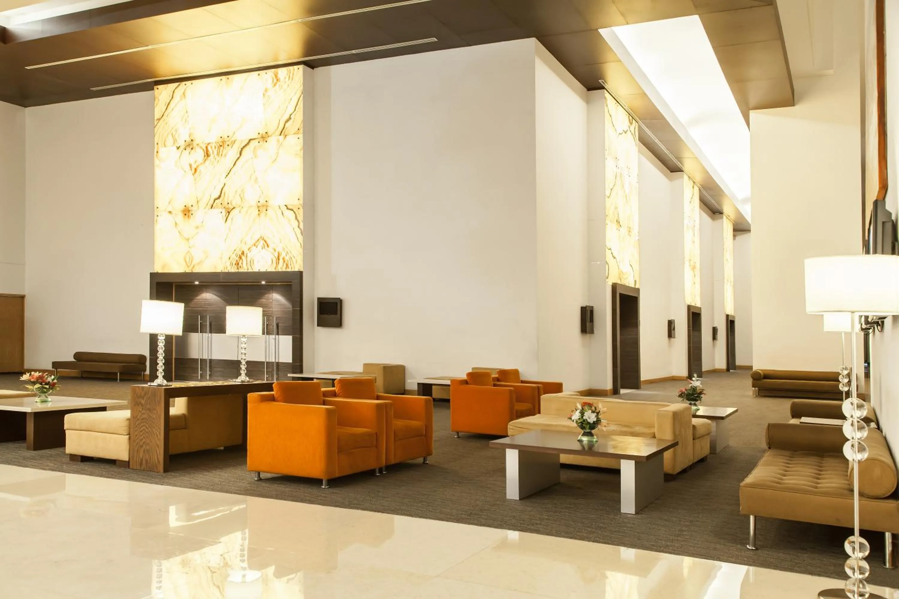 Lobby or reception in NH Collection Mexico City Airport T2