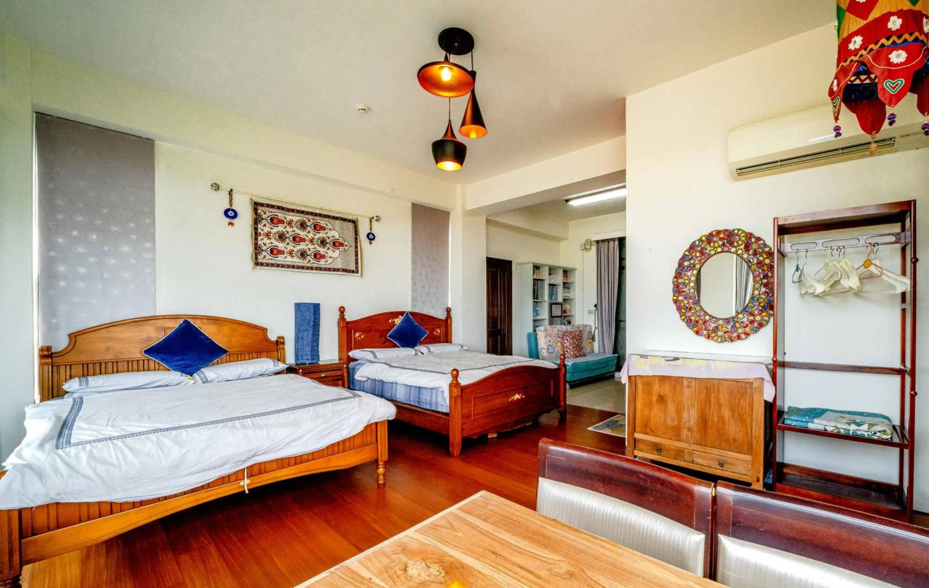 Photo of the whole room, Bed in My Sweetie B&B