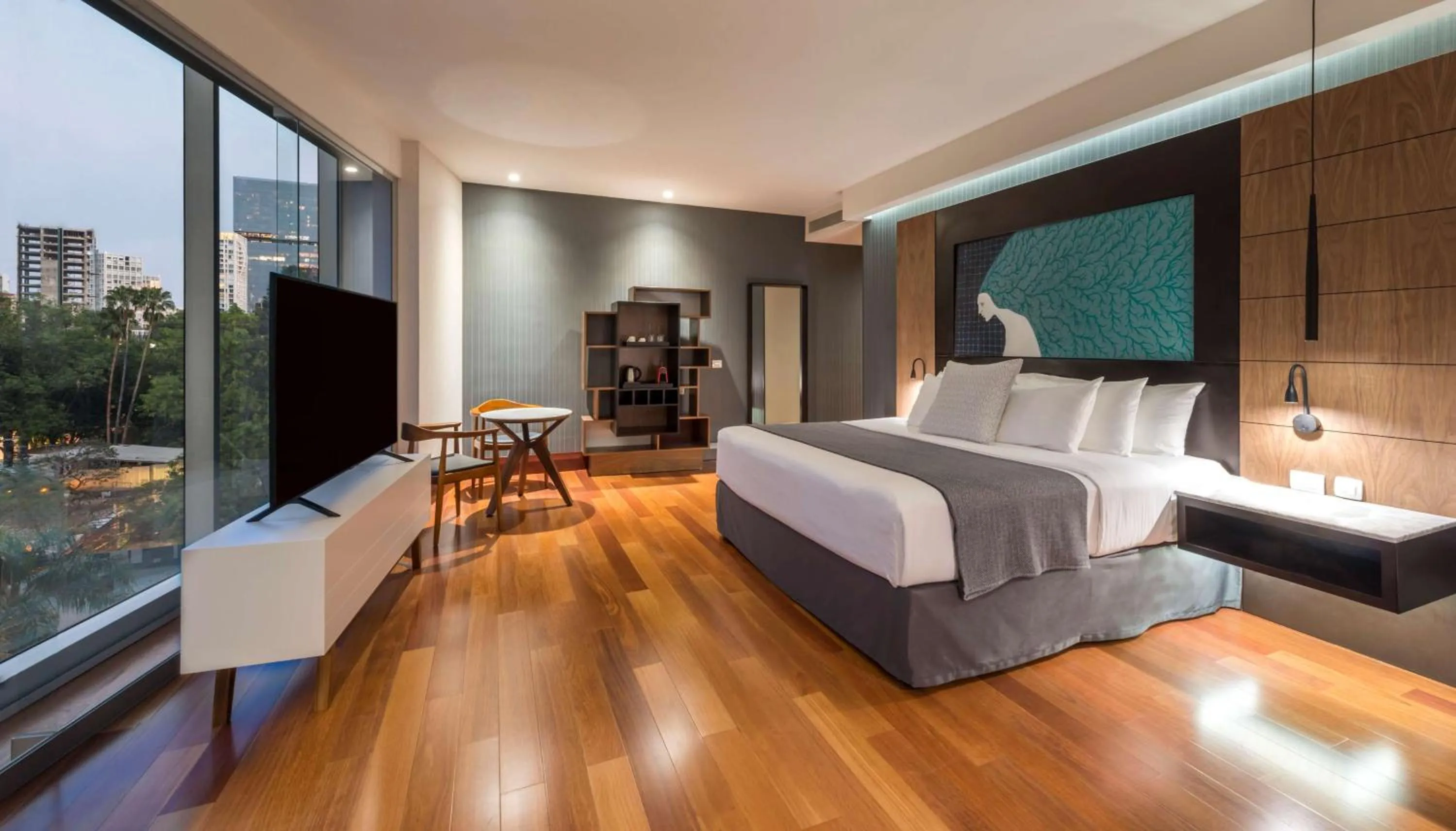 Photo of the whole room, Bed in NH Collection Guadalajara Providencia