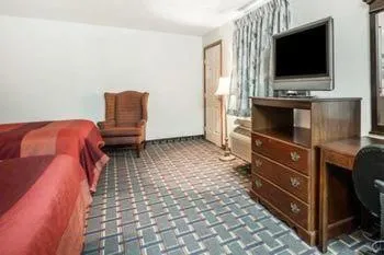 TV/Entertainment Center in Villa Inn