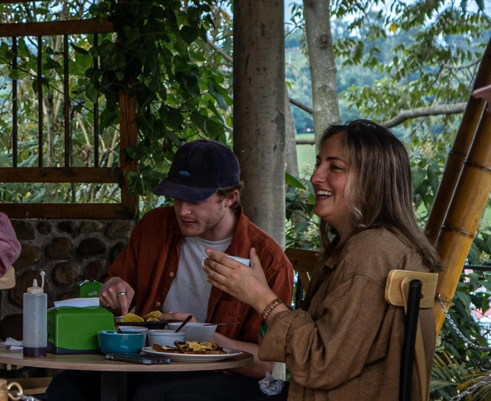 Restaurant/places to eat in Viajero Salento Hostel