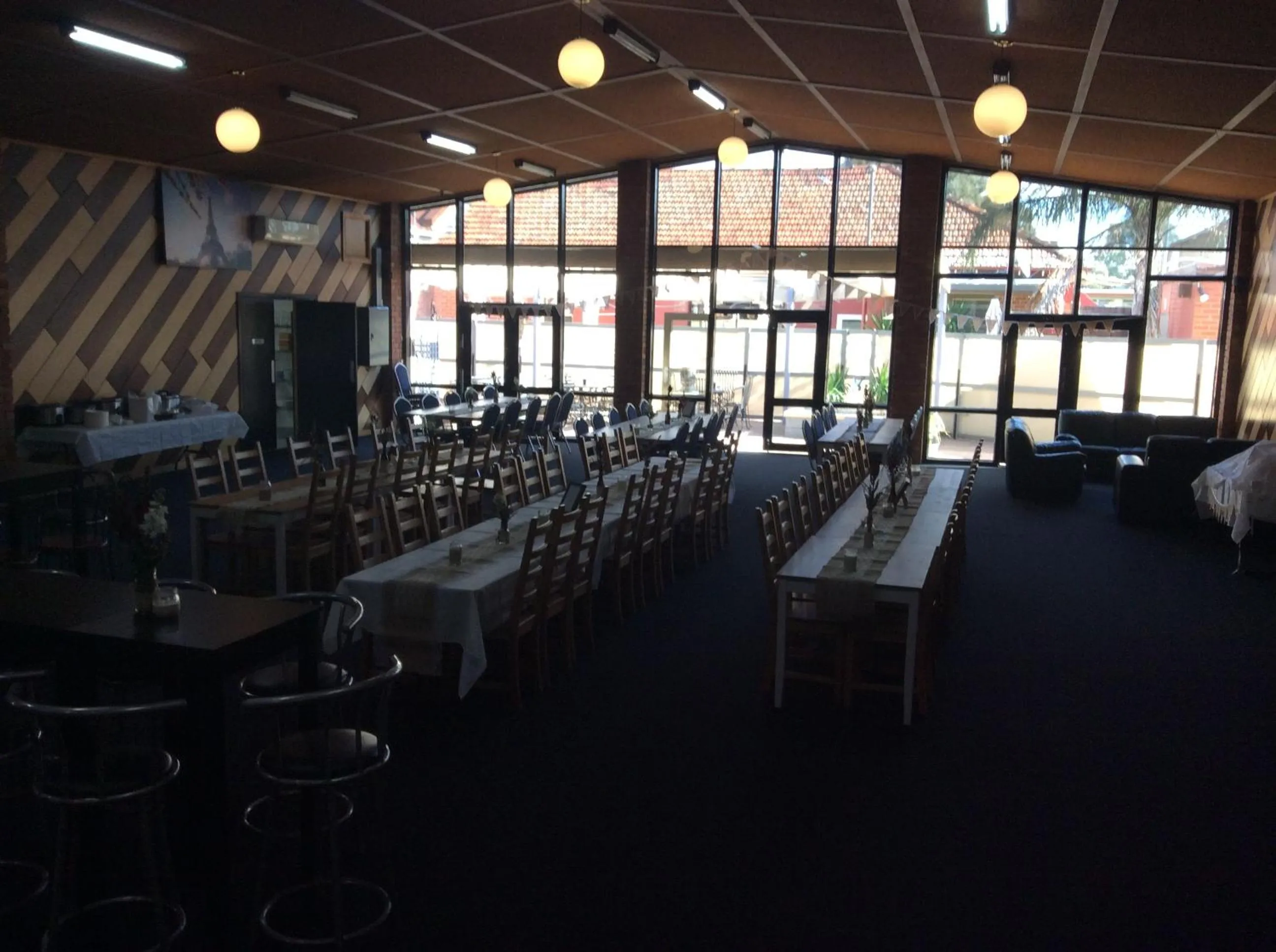 Restaurant/places to eat in Kerang Motel