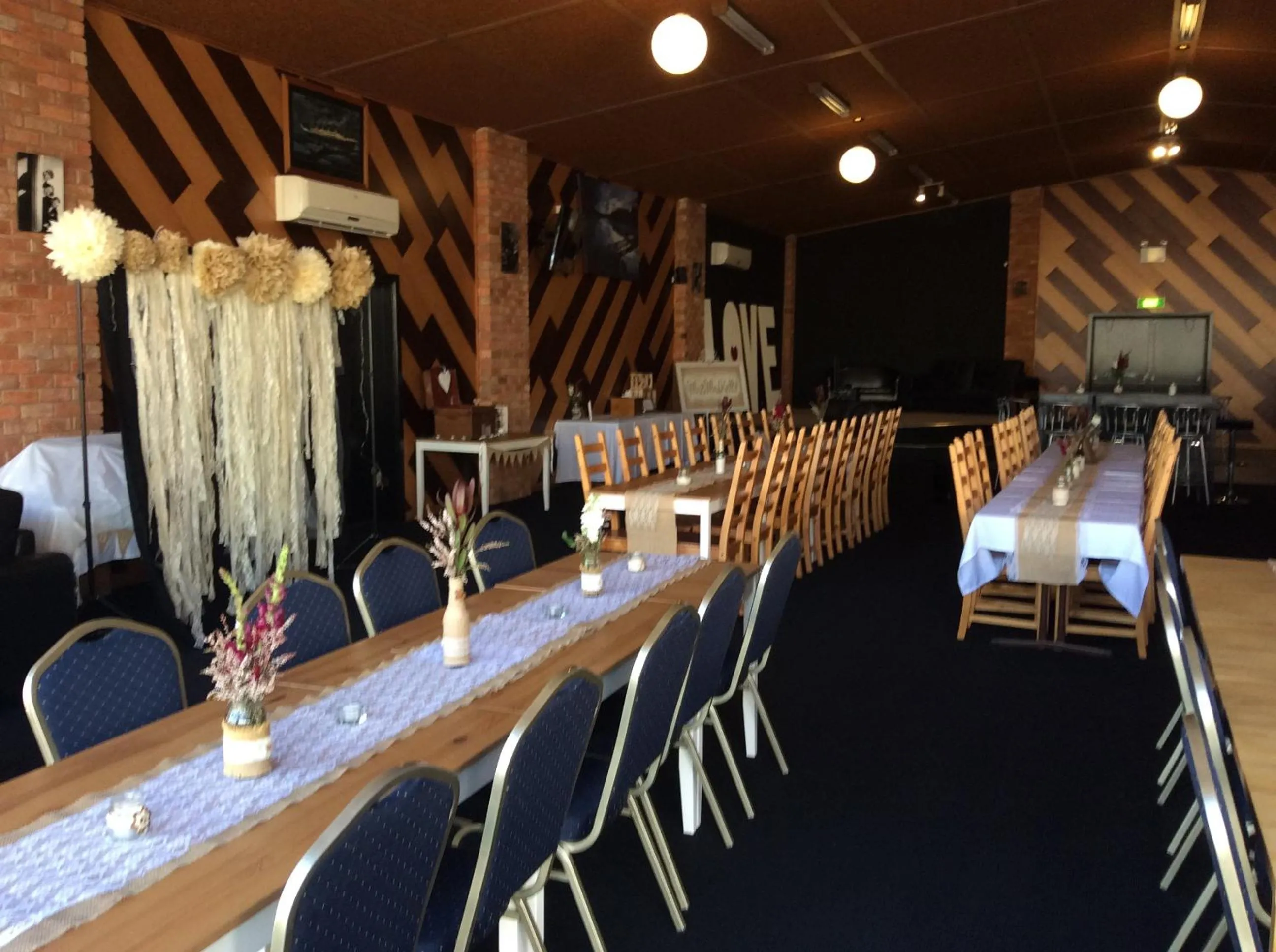 Restaurant/places to eat in Kerang Motel