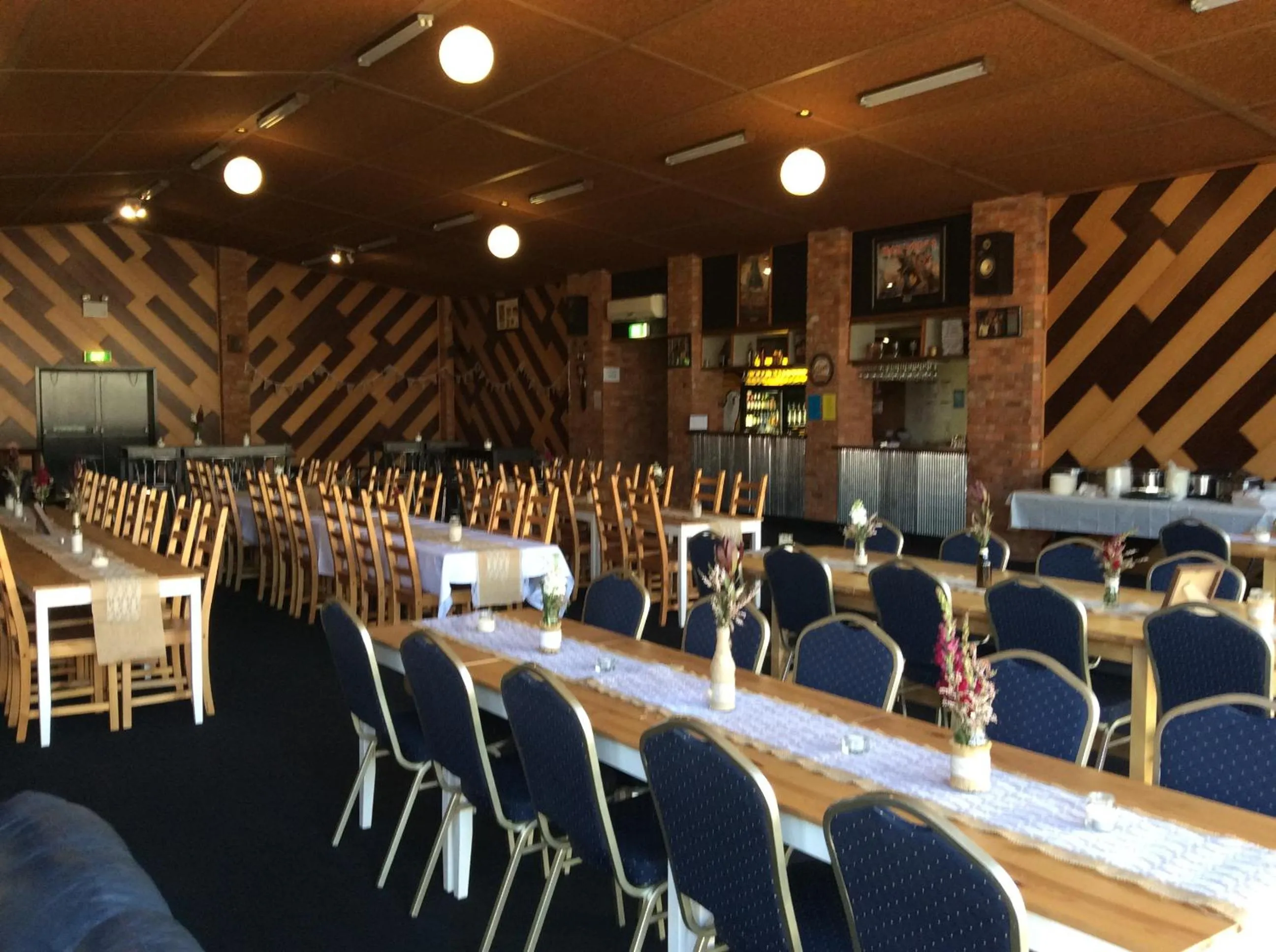 Restaurant/places to eat in Kerang Motel