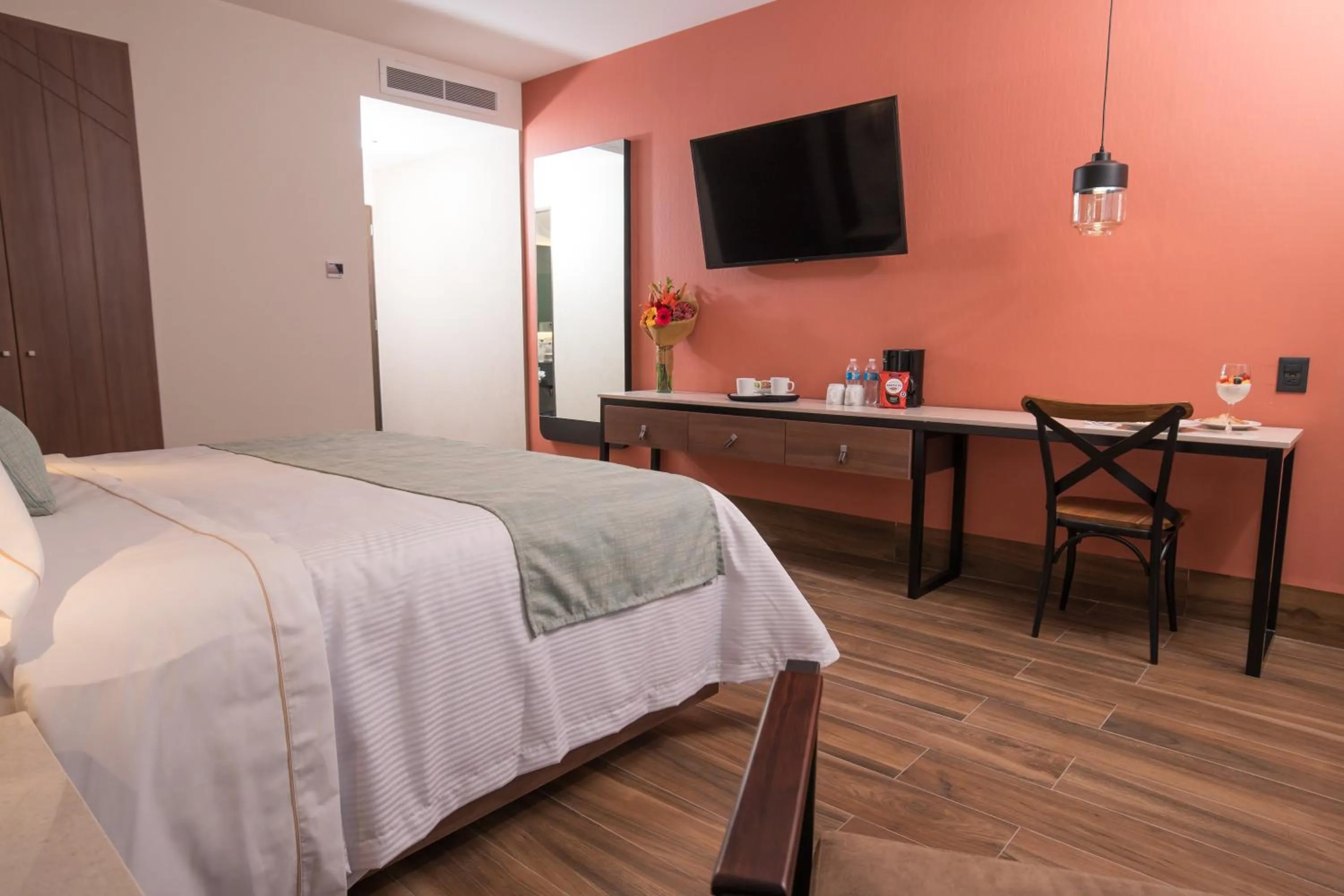 Bedroom, Bed in Hotel Ronda Minerva