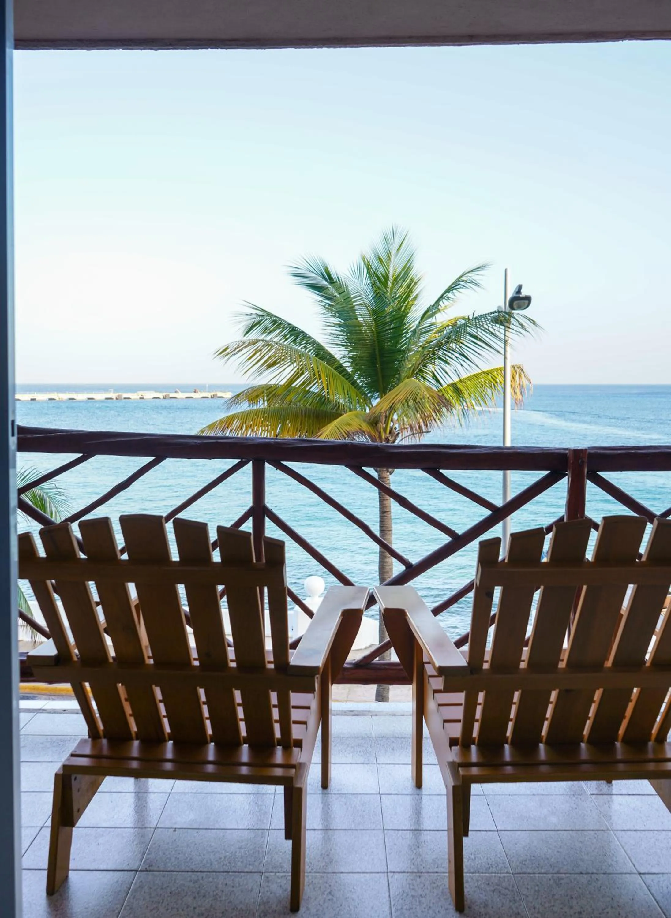 Sea view in Hotel Vista del Mar with Beach Club access included