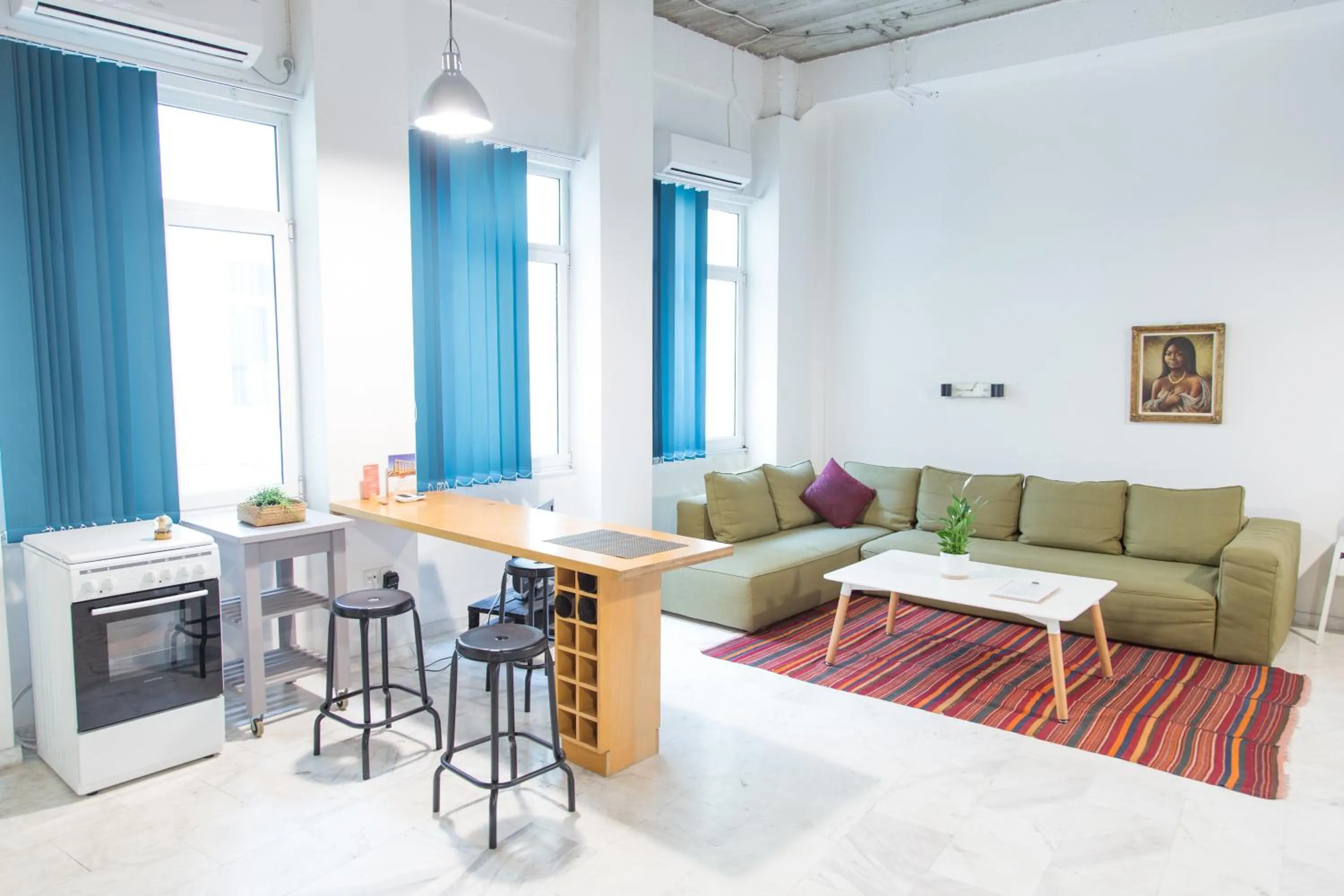 TV and multimedia in Concierge Downtown